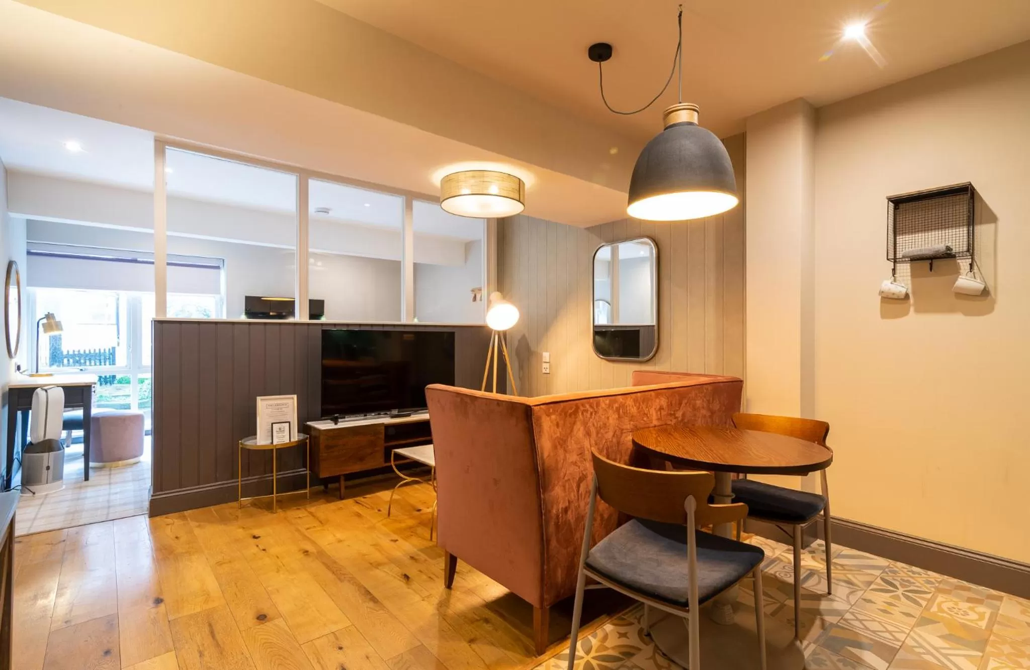 TV and multimedia, Seating Area in The Lawrance Luxury Aparthotel - Harrogate