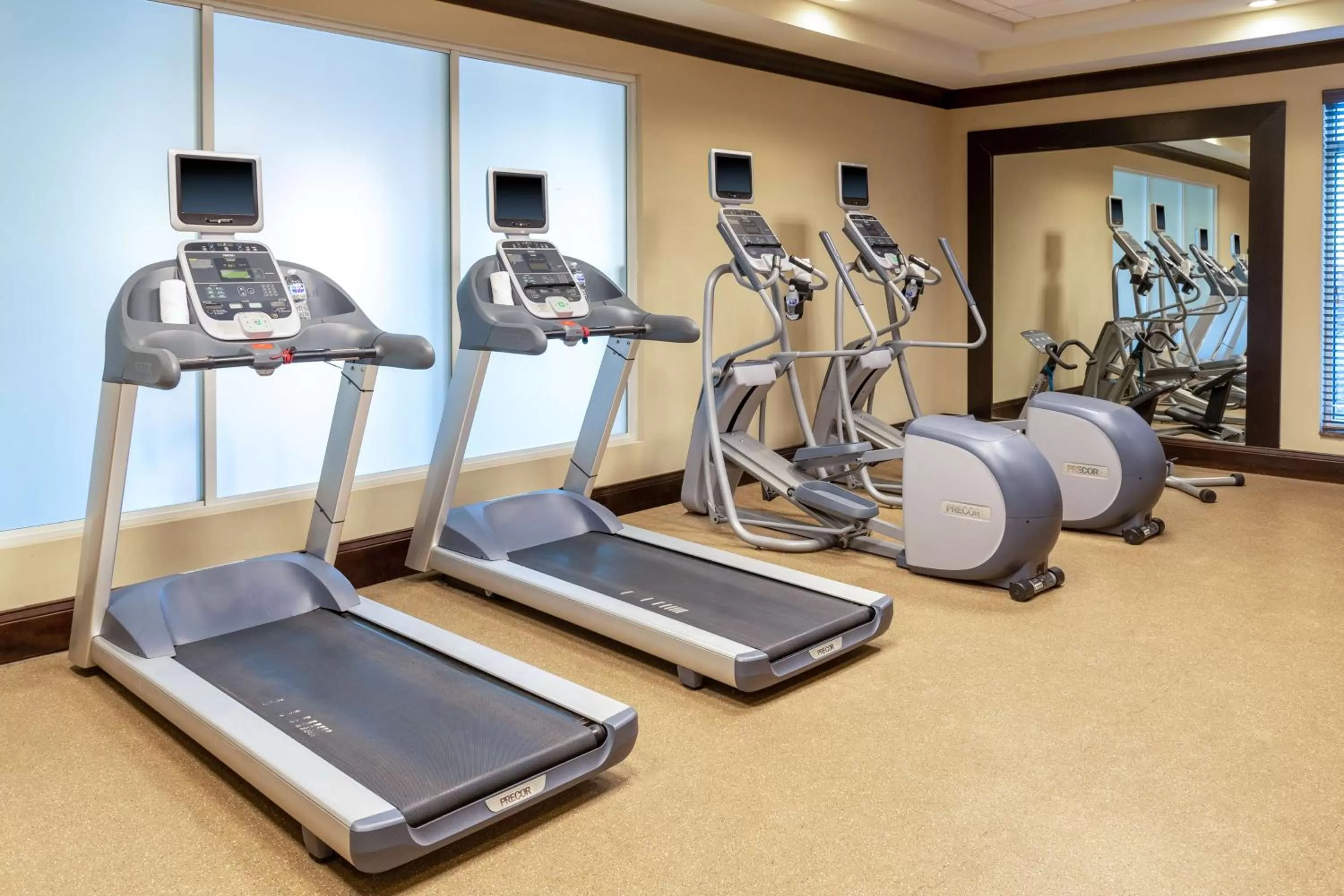 Fitness centre/facilities in Hilton Garden Inn North Little Rock