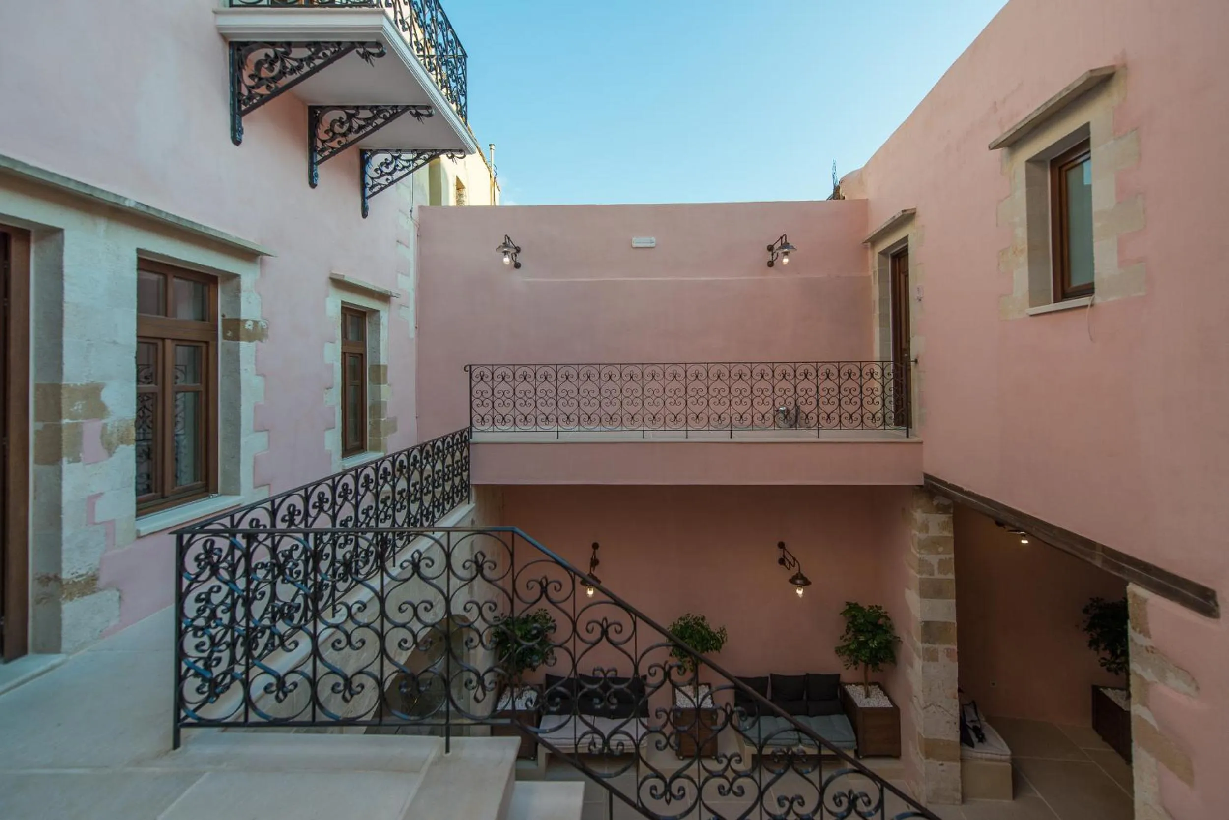 Facade/entrance in Serenissima Boutique Hotel