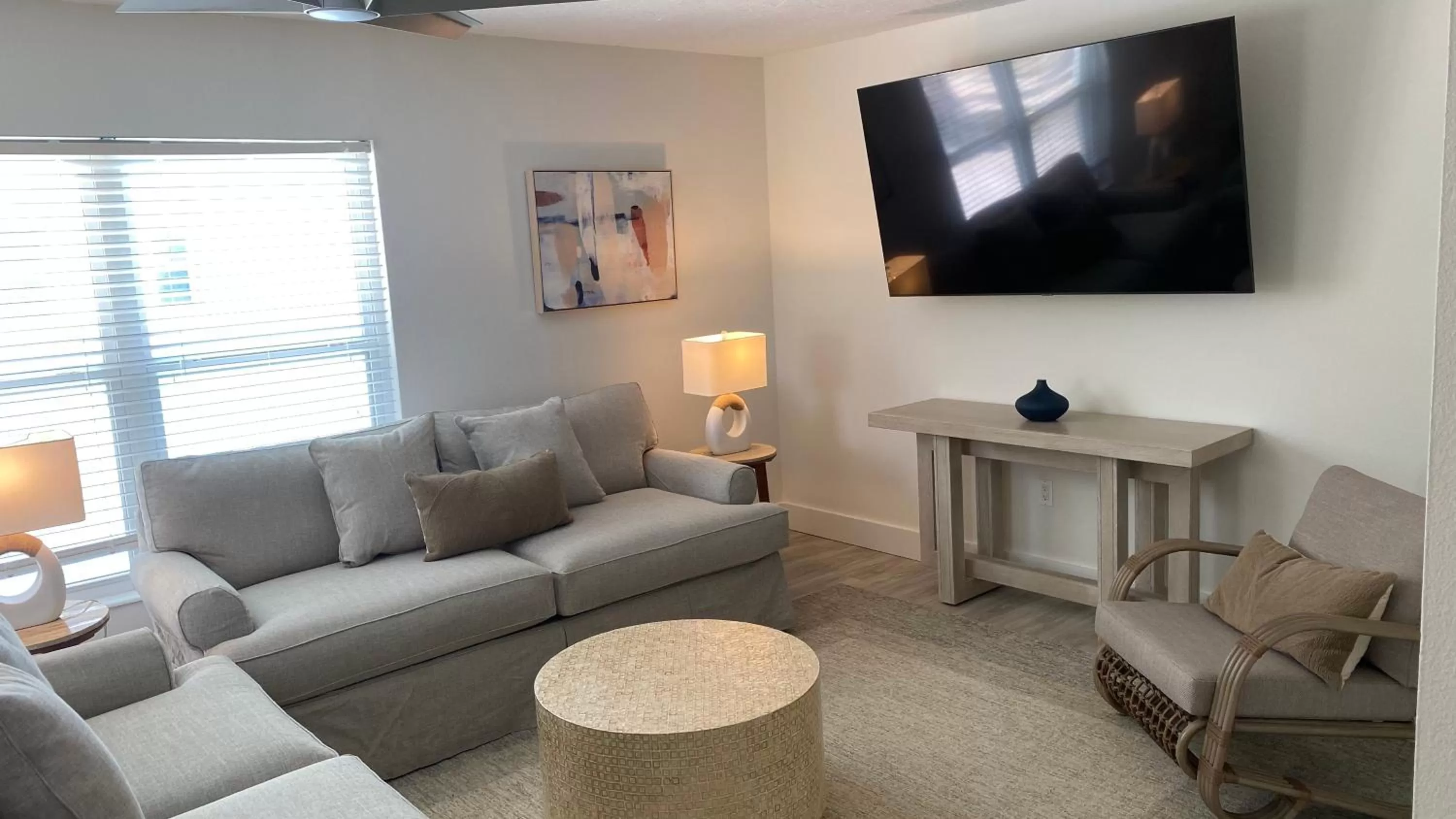 Superior King Suite in Tropical Breeze Resort