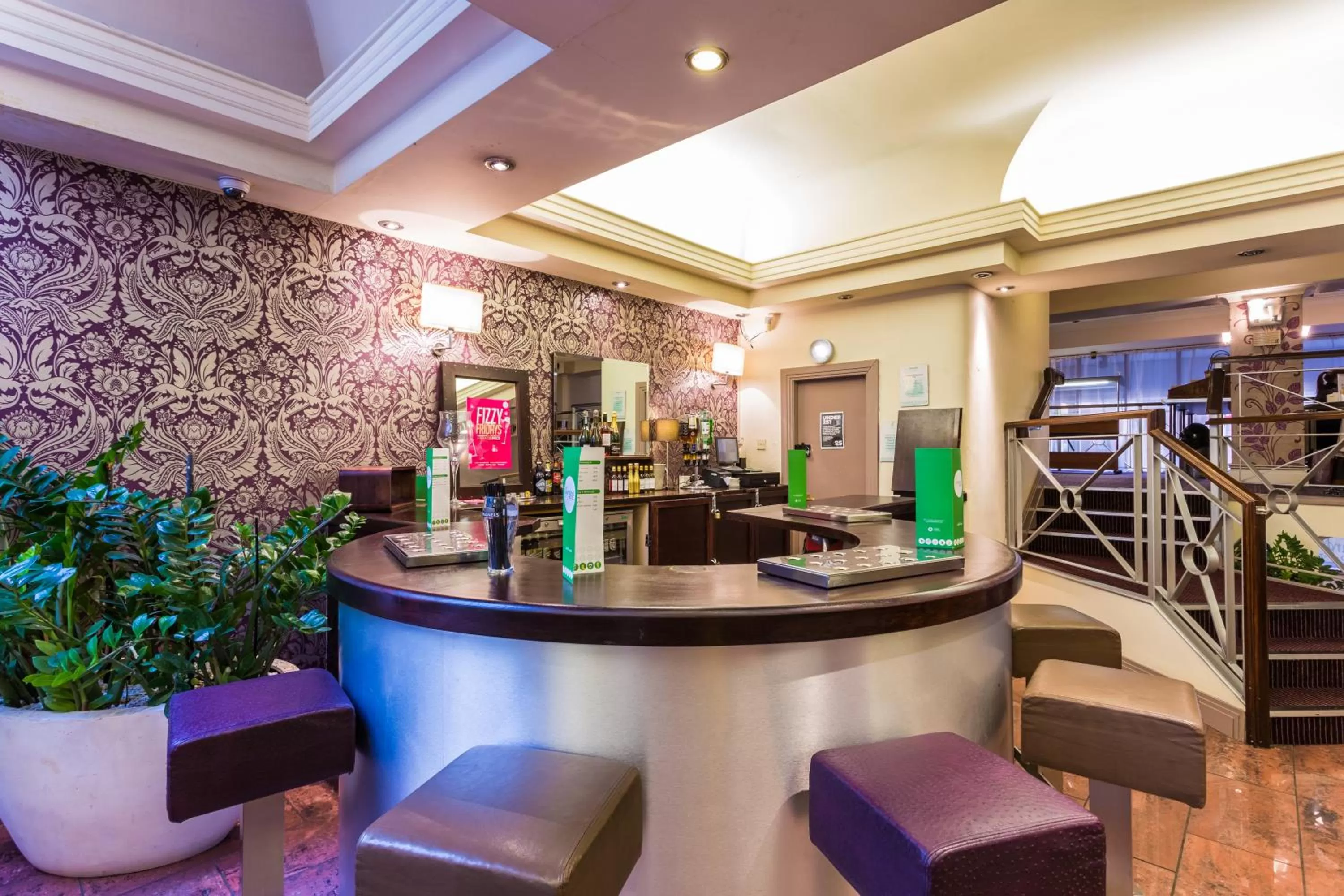 Lounge or bar in The Gardens Hotel