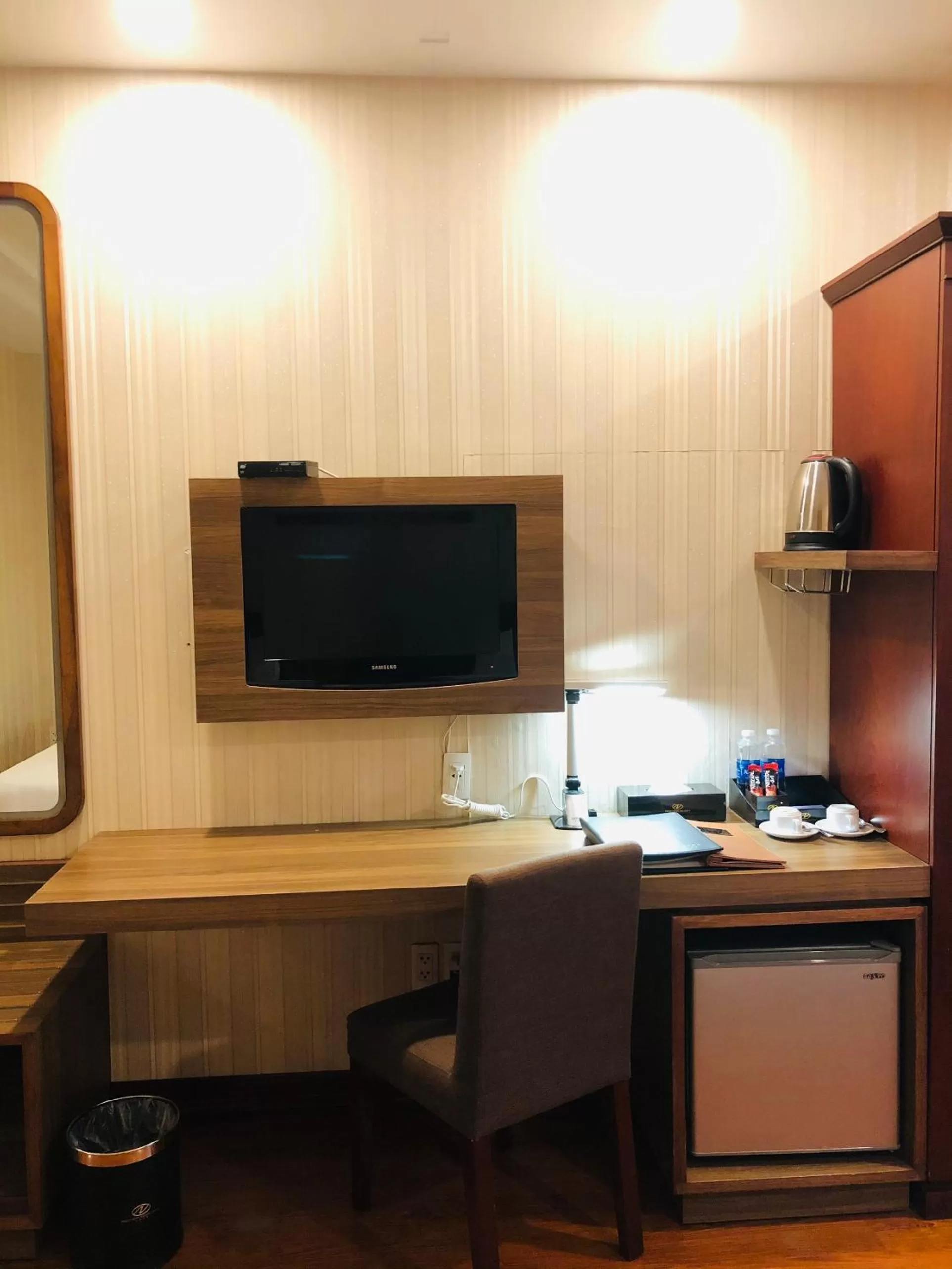 TV and multimedia, TV/Entertainment Center in Northern Saigon Hotel