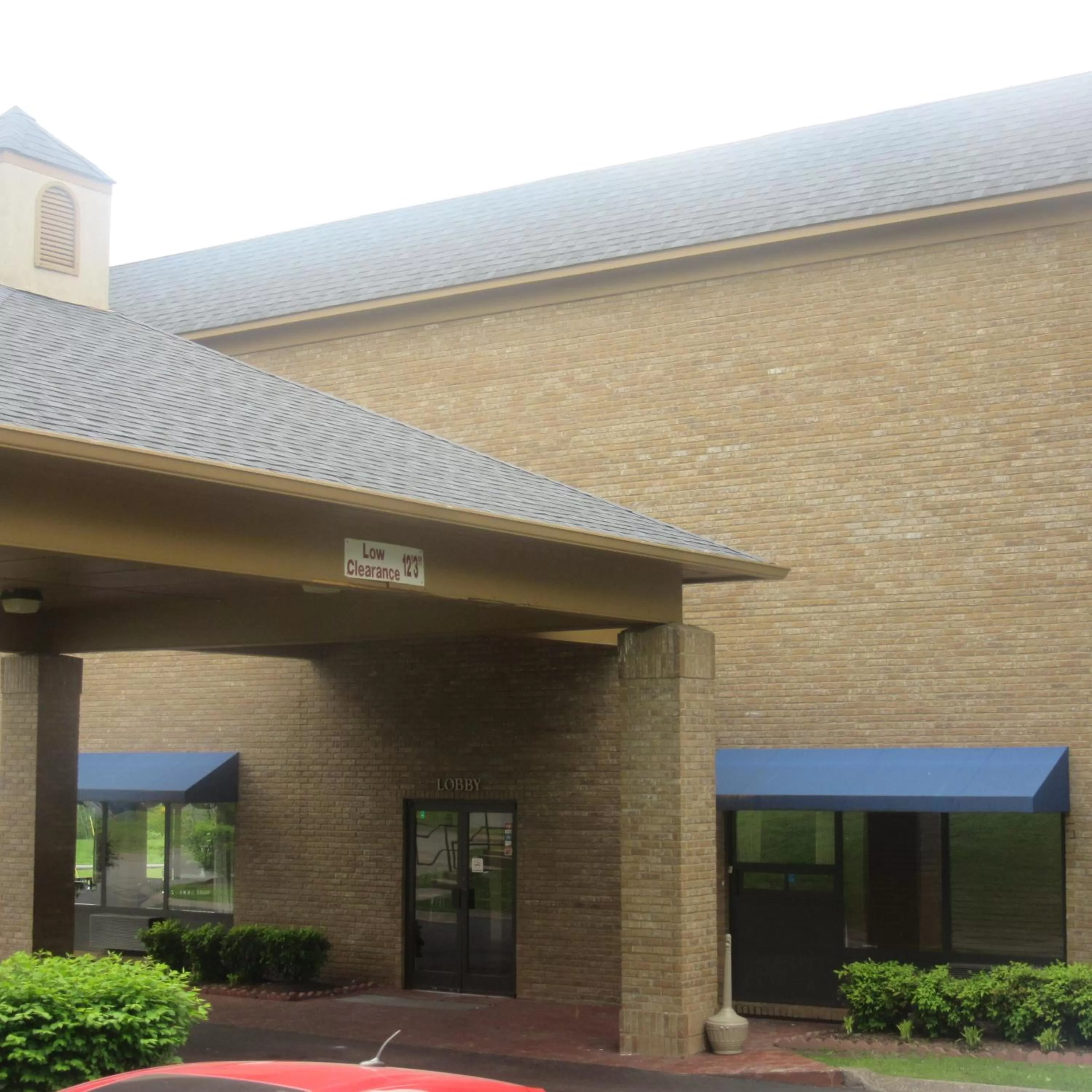 Property building in Motel 6-Nashville, TN - Airport