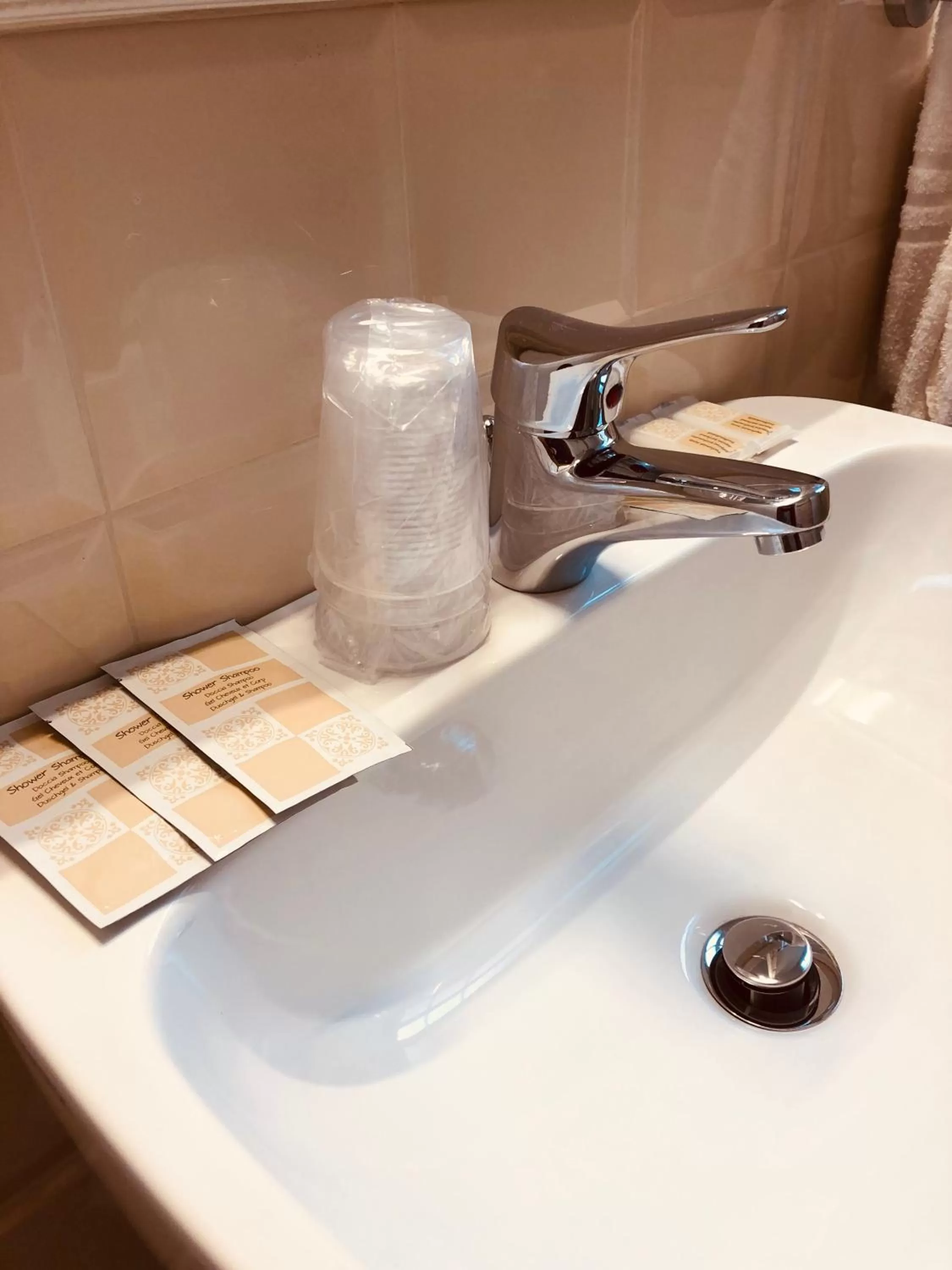 Toilet in Hotel Nizza