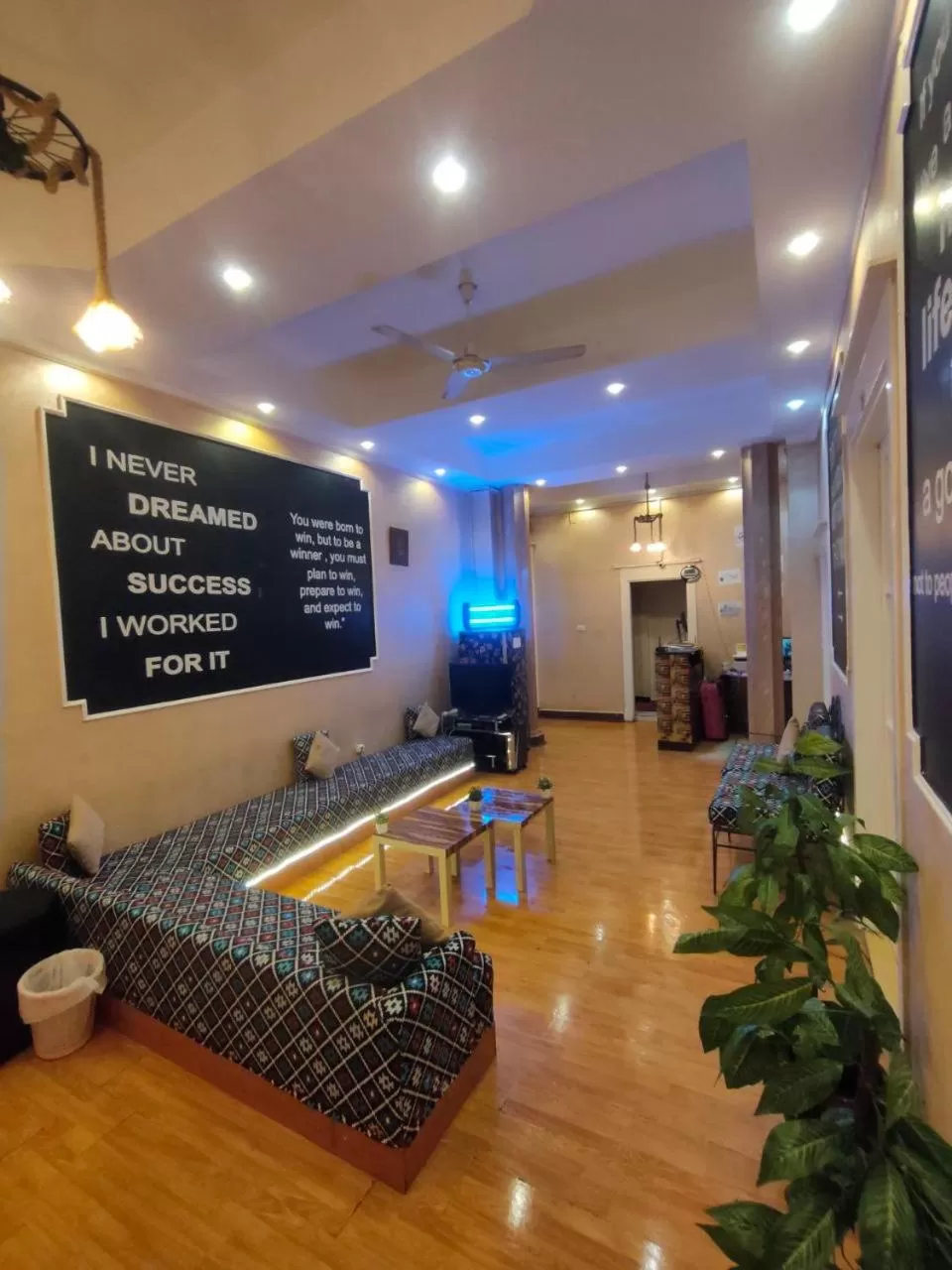 Communal lounge/ TV room in Miami Hotel