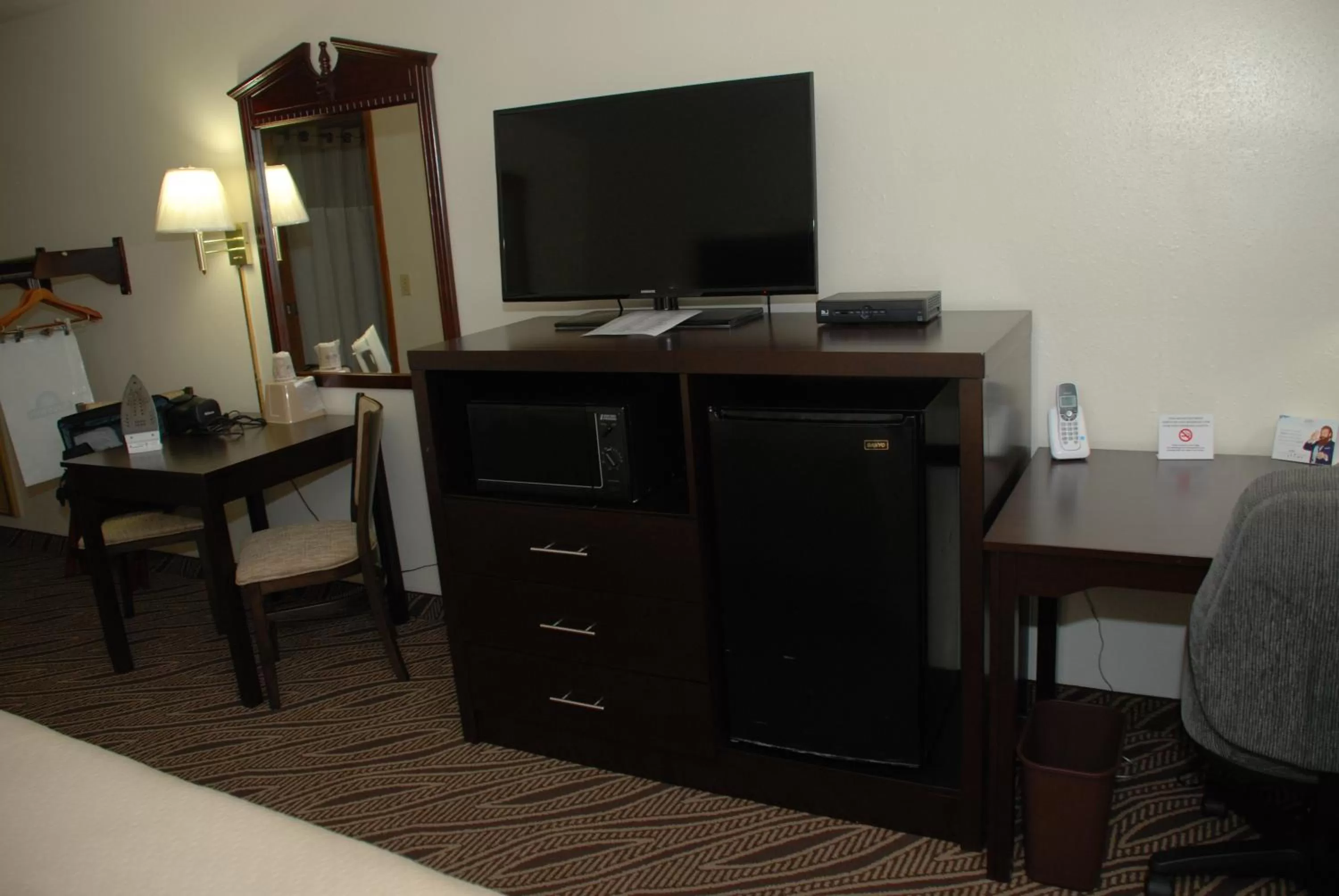 Decorative detail in Days Inn by Wyndham Dyersburg