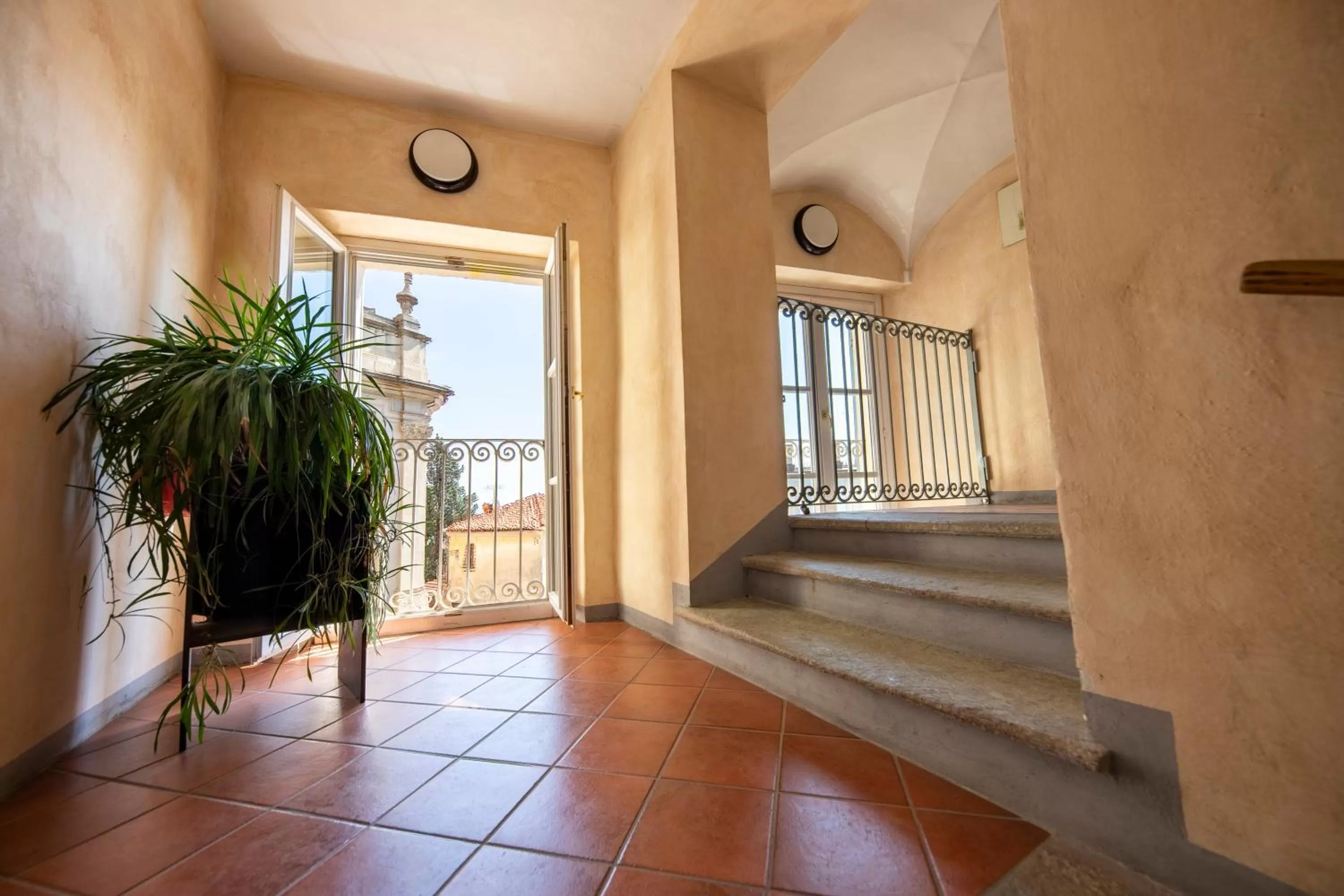 Text overlay in Albergo dell'Academia