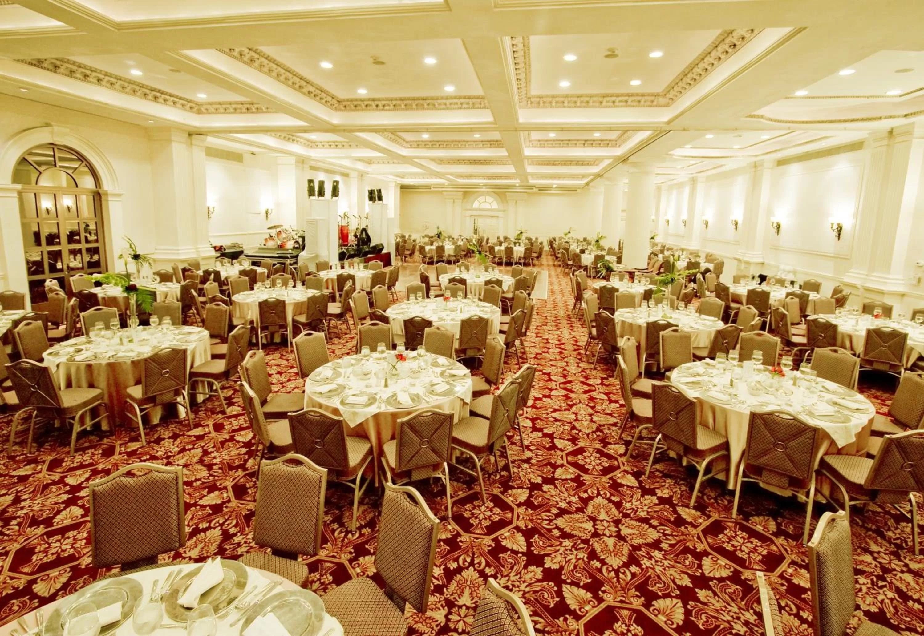 Banquet/Function facilities in Safi Royal Luxury Valle