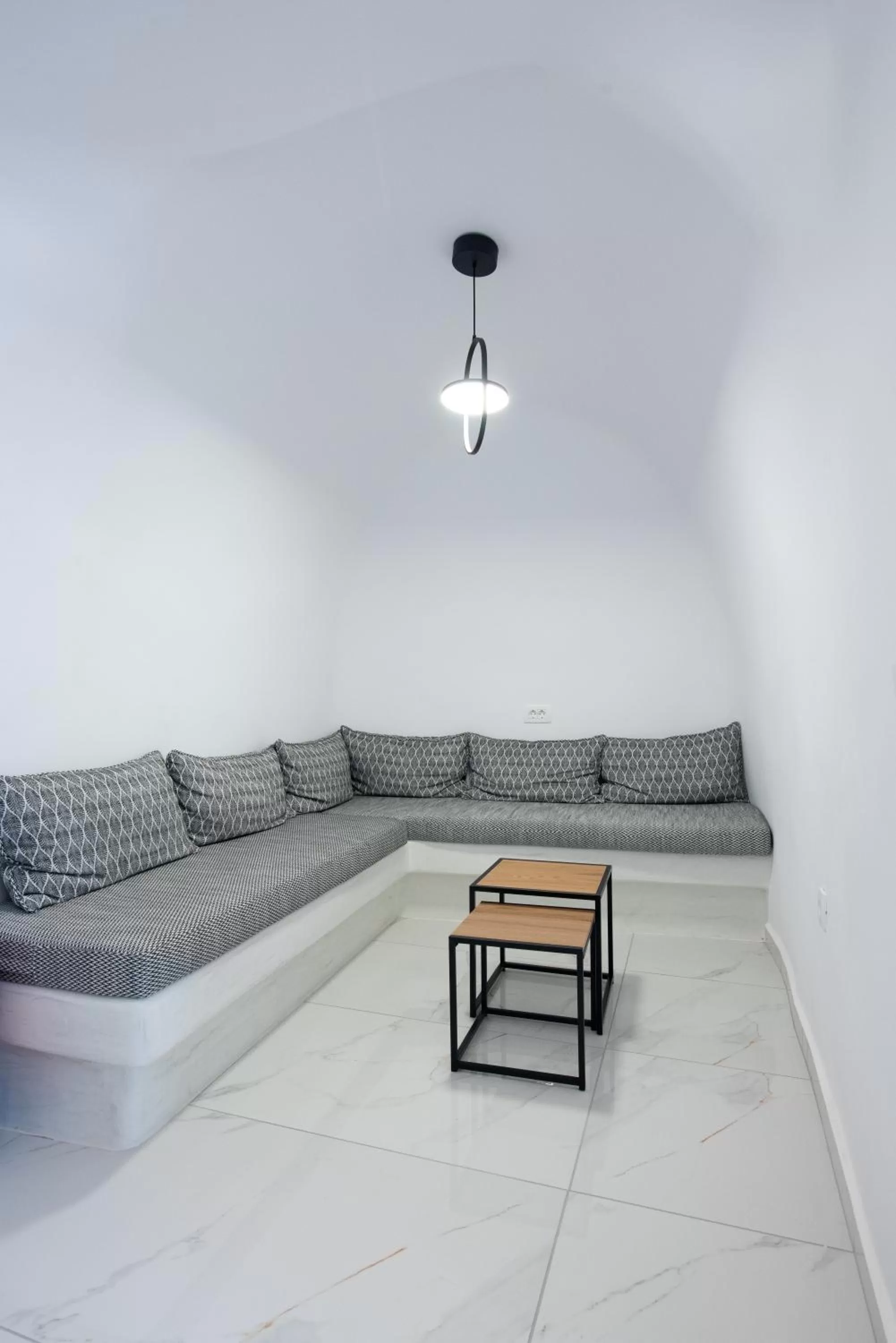 Property building in Caldera Cliff Illusion