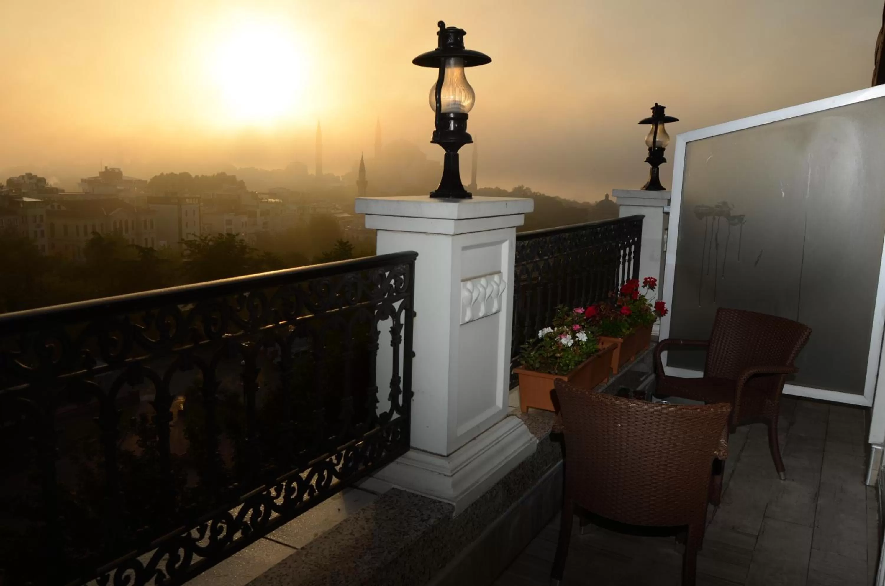 City view in Deluxe Golden Horn Sultanahmet Hotel