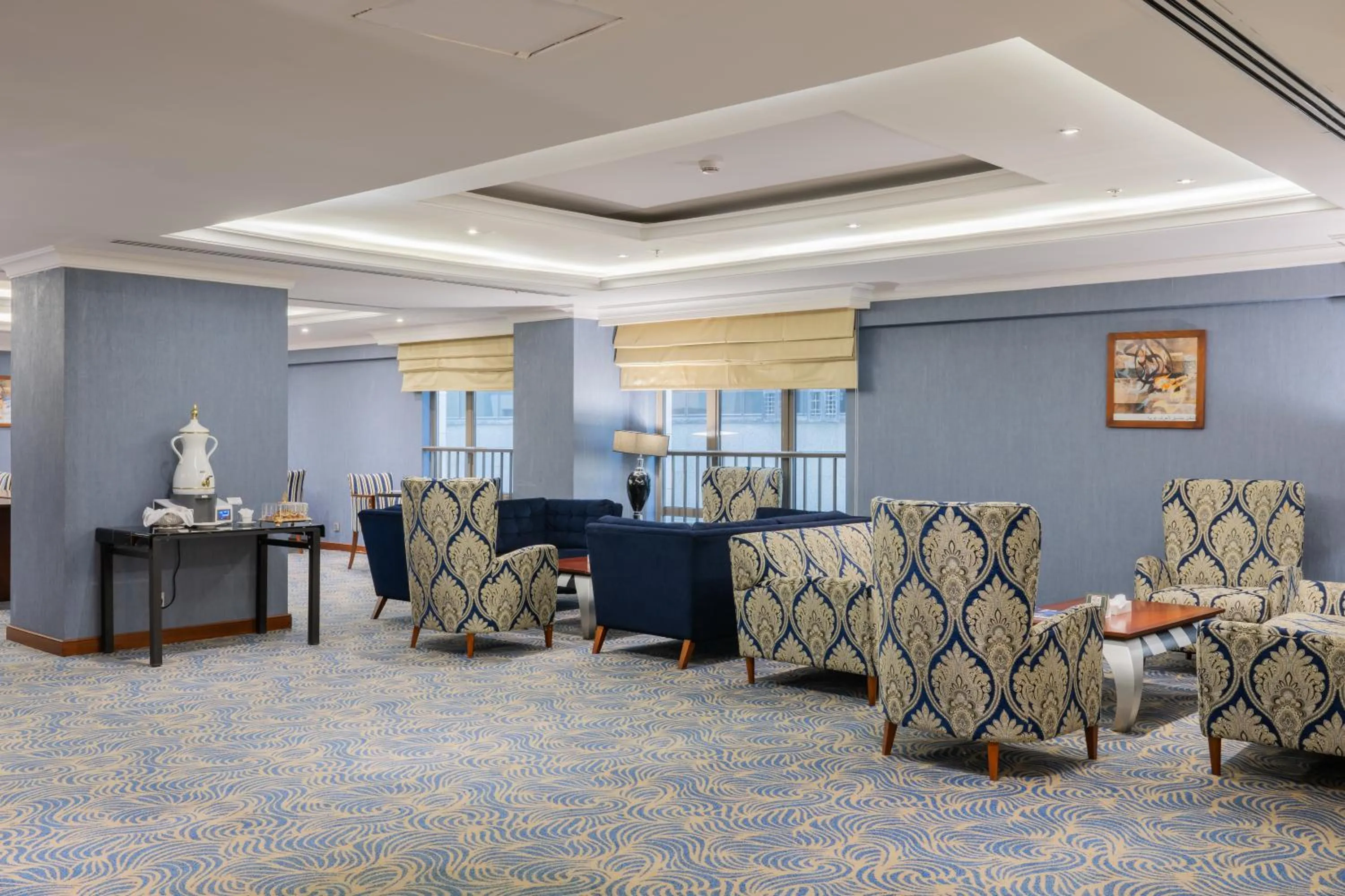 Lounge or bar in Millennium Al Aqeeq Hotel