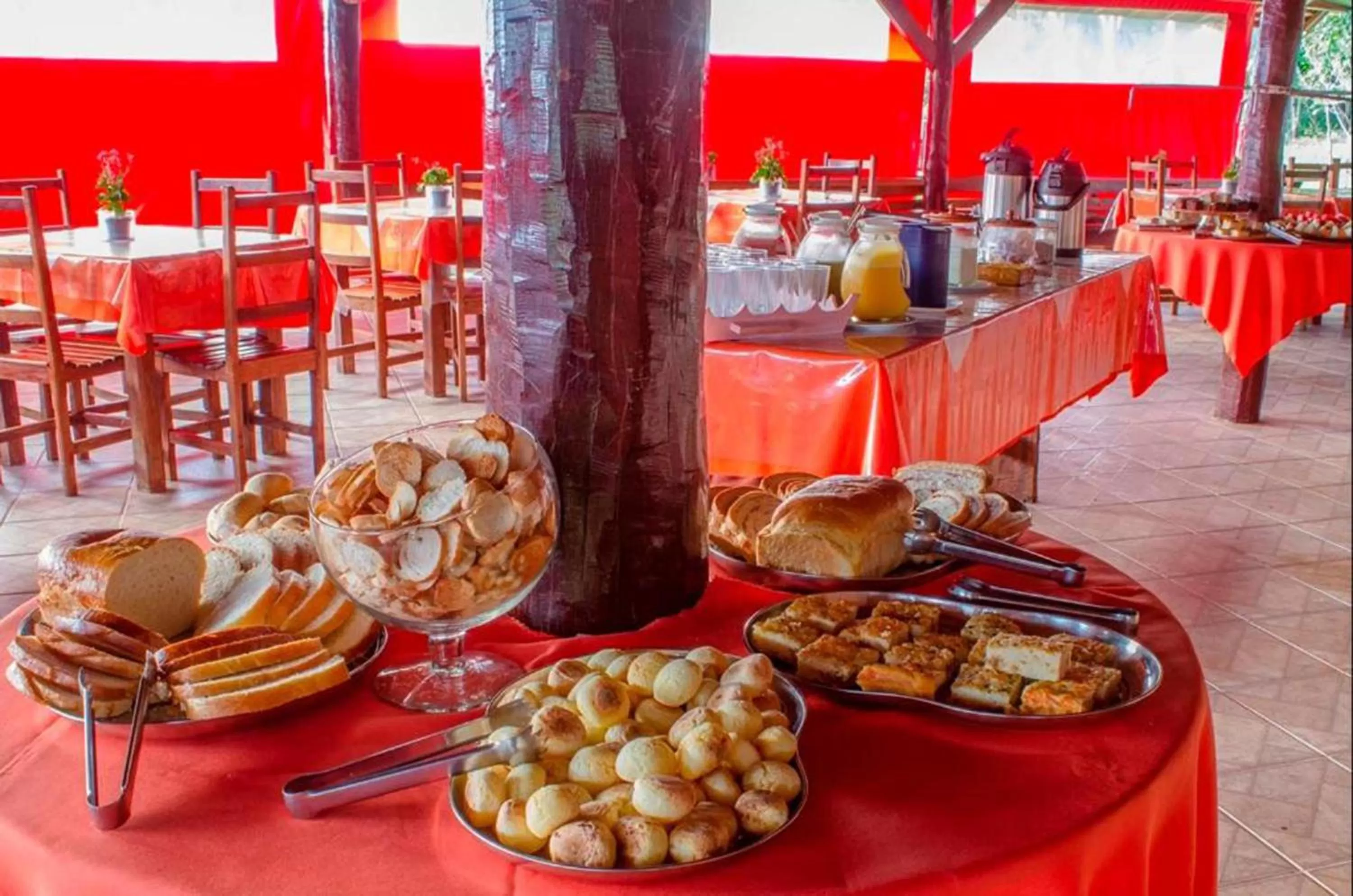 Breakfast, Restaurant/Places to Eat in Pousada Di Luna