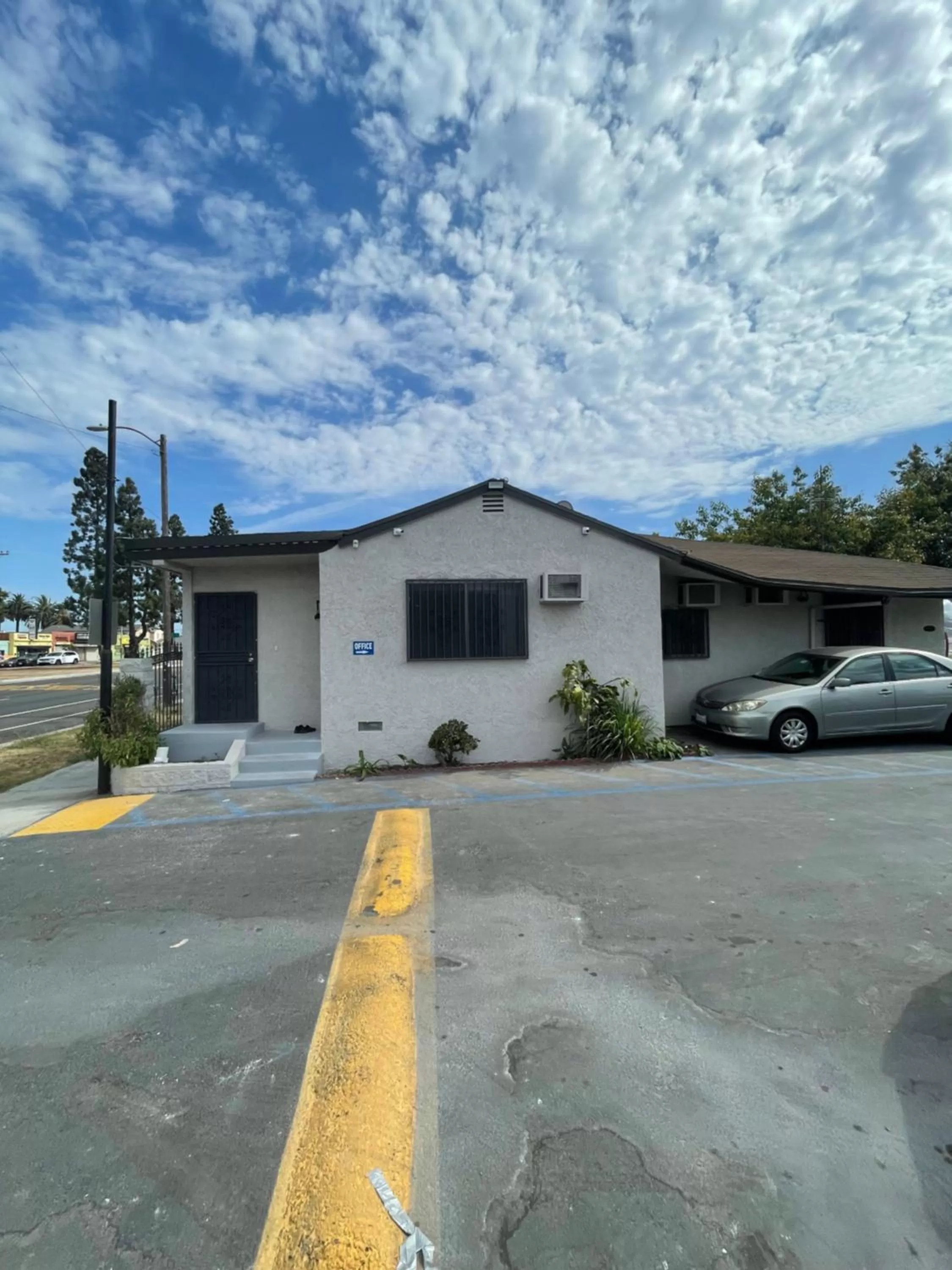 Property building in Stadium Inn & Spas