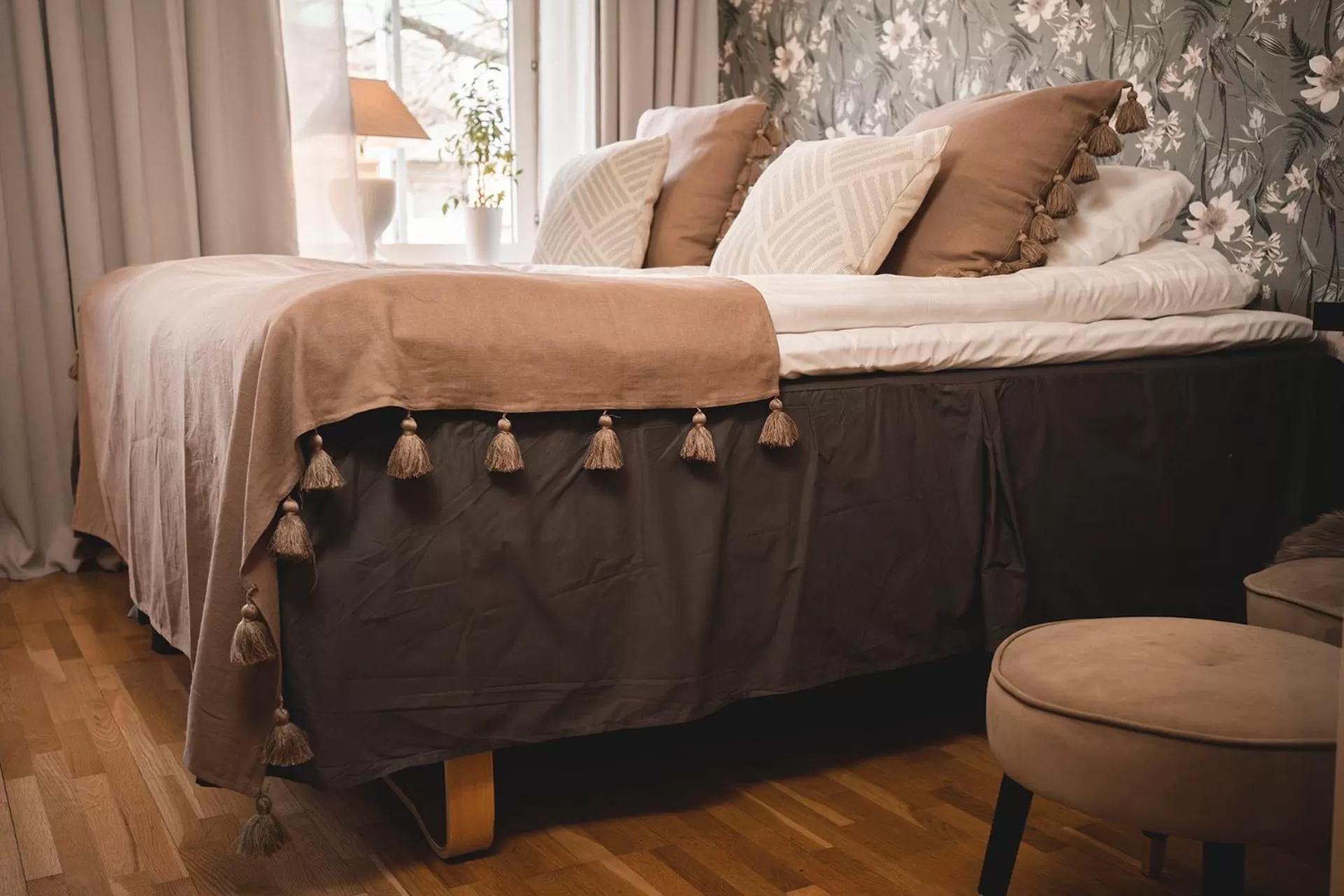 Bed in Två Systrar B&B