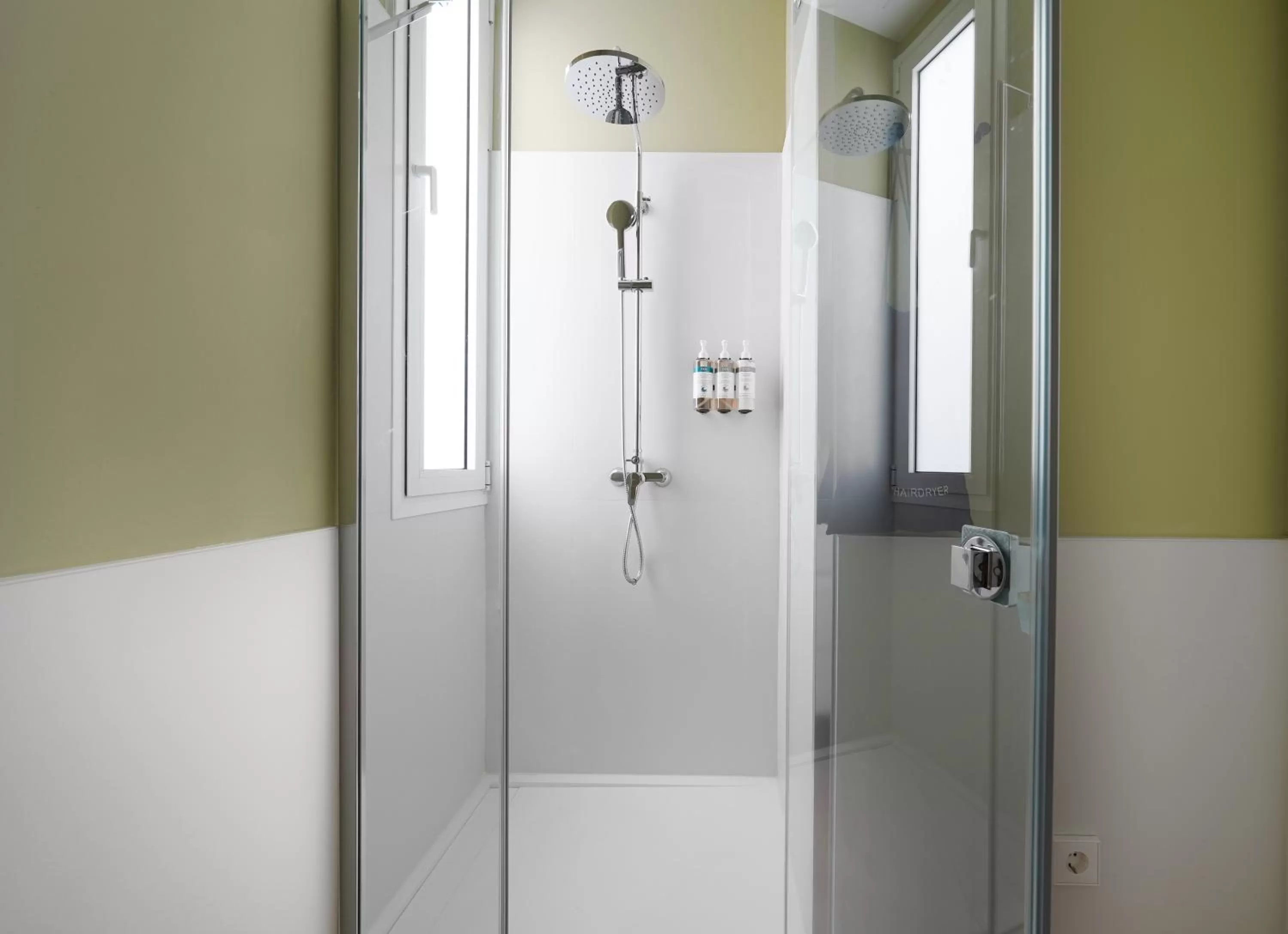 Bathroom in Numa Seville Prestigio