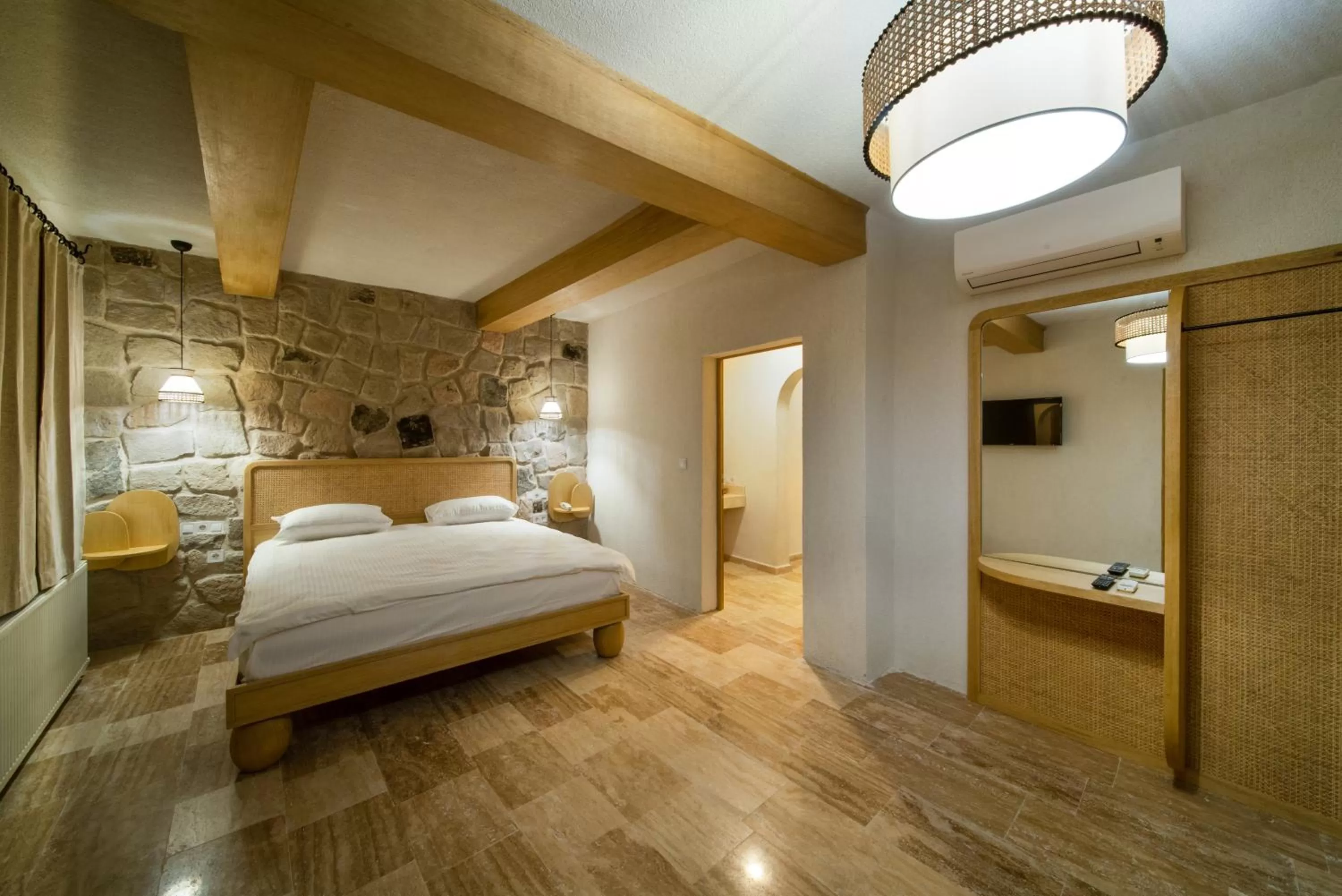 Photo of the whole room, Bed in Cappadocia Naif Hotel - Adults Only