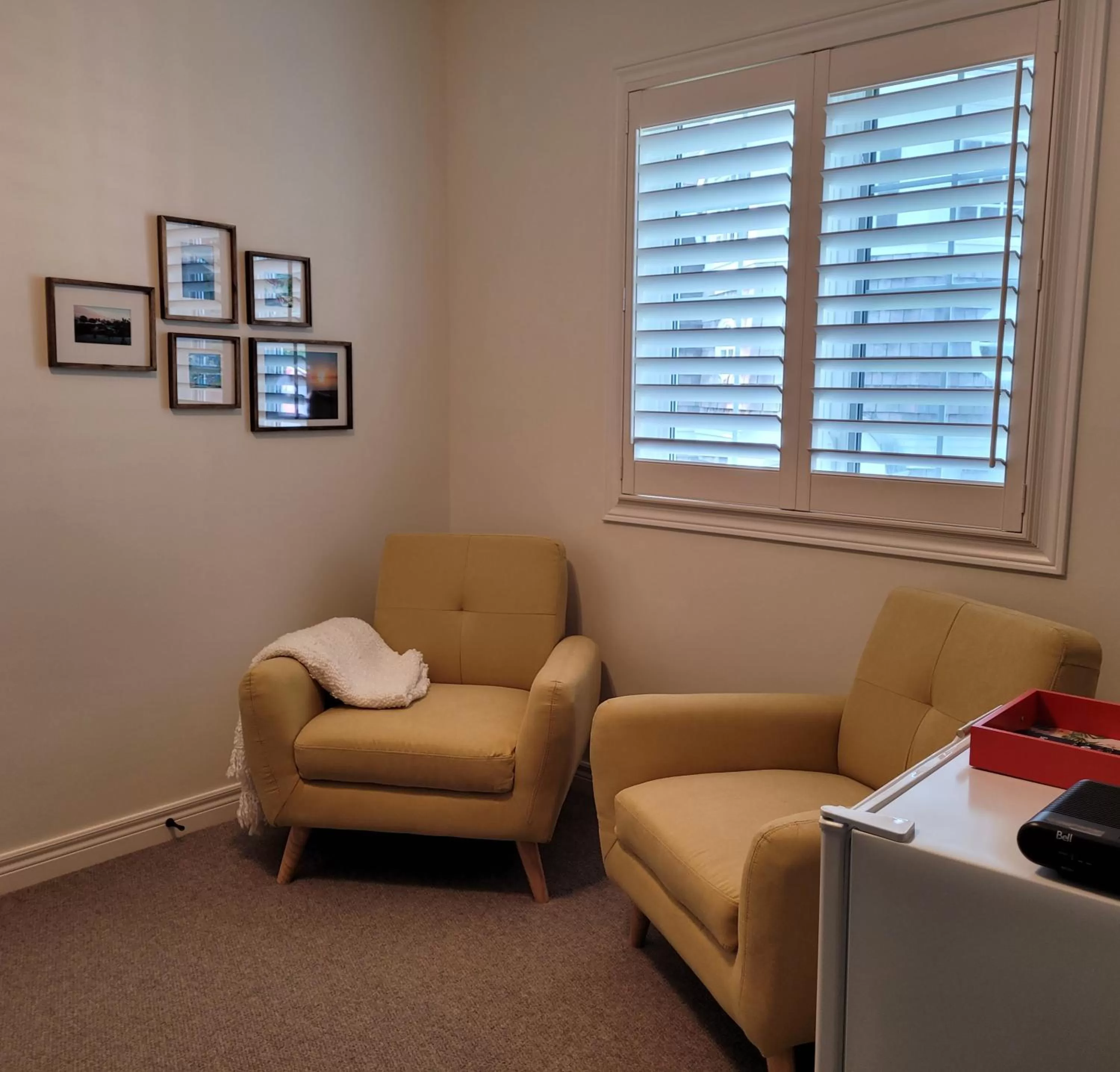 Seating Area in La Maison de Sophie