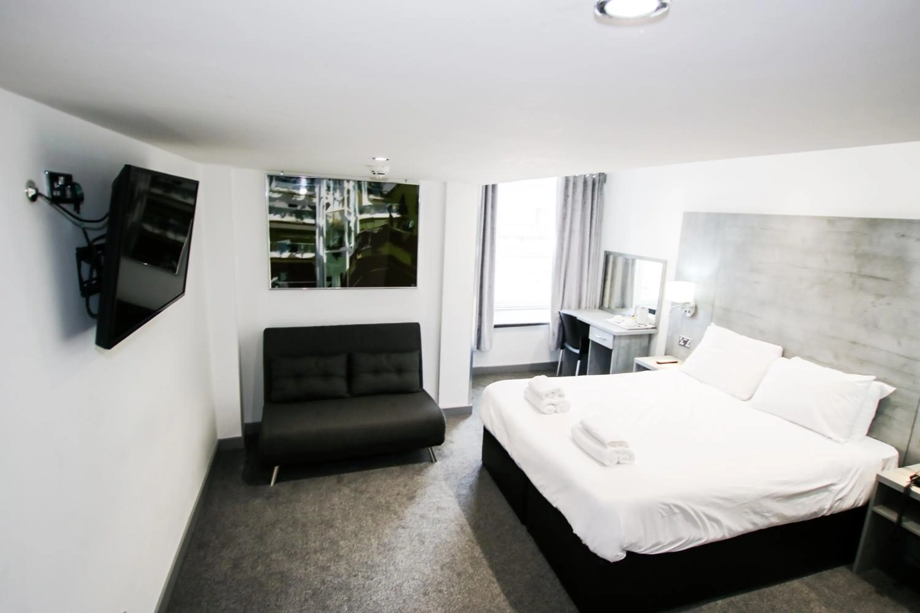 Brunswick Merchant City Hotel