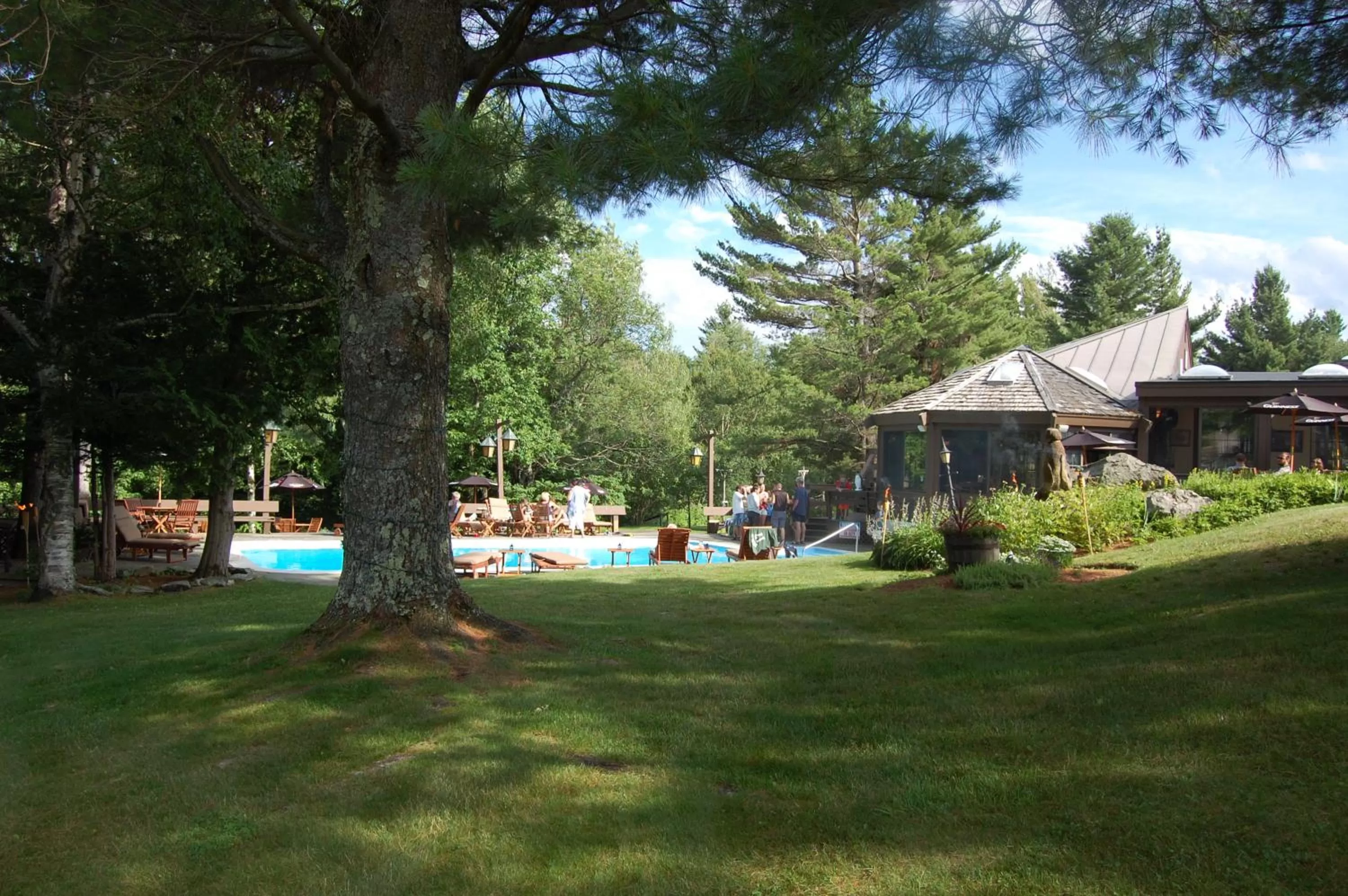 Swimming pool in Summit Lodge