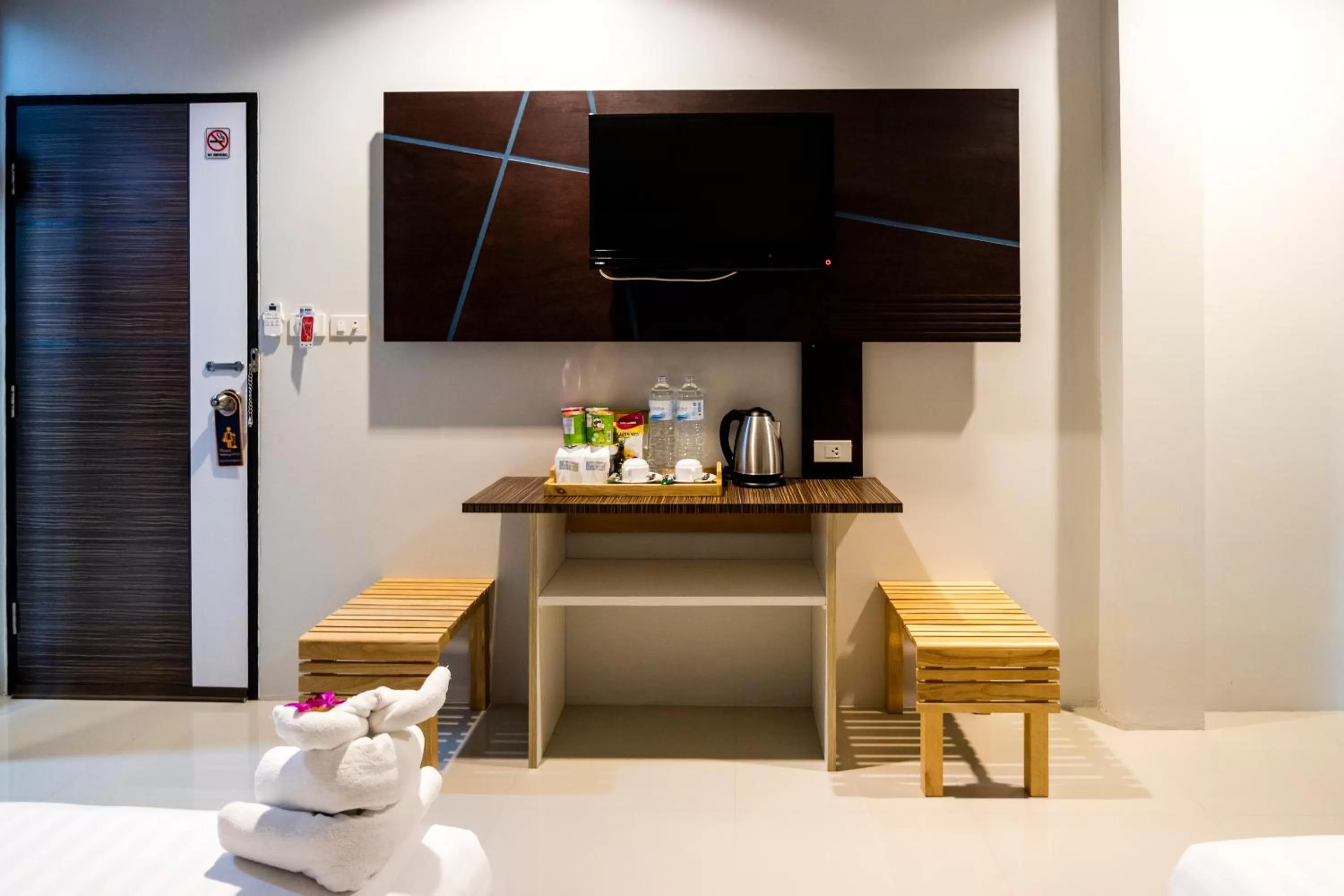 Coffee/tea facilities, Bed in S2 Residence