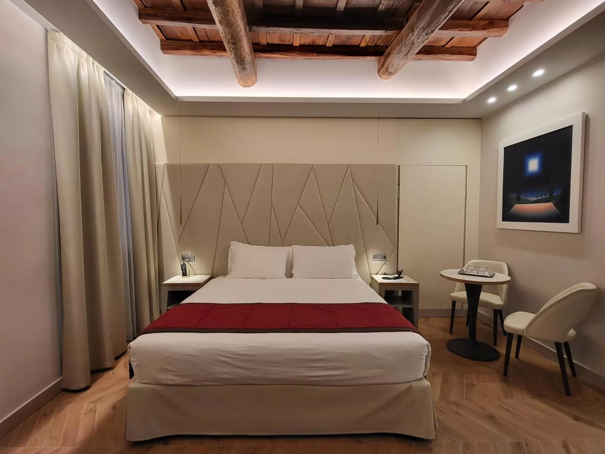 Bedroom, Bed in Harry's Bar Trevi Hotel & Restaurant