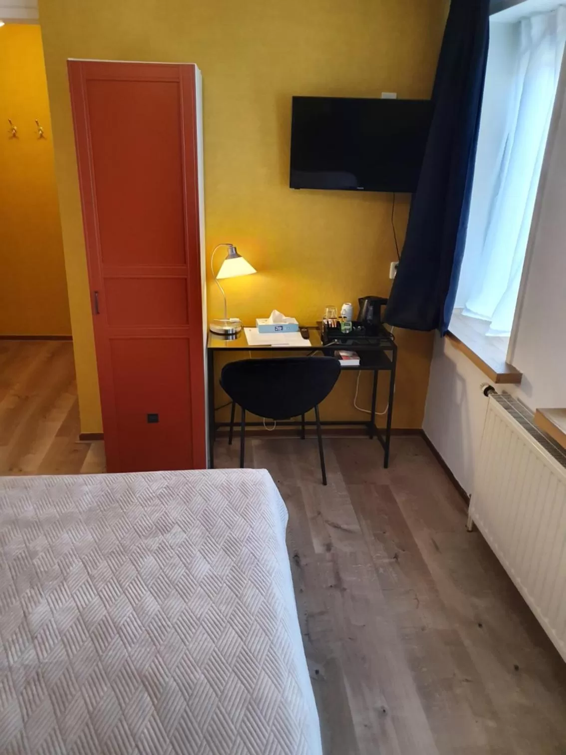 Bed in City Hotel Meppel