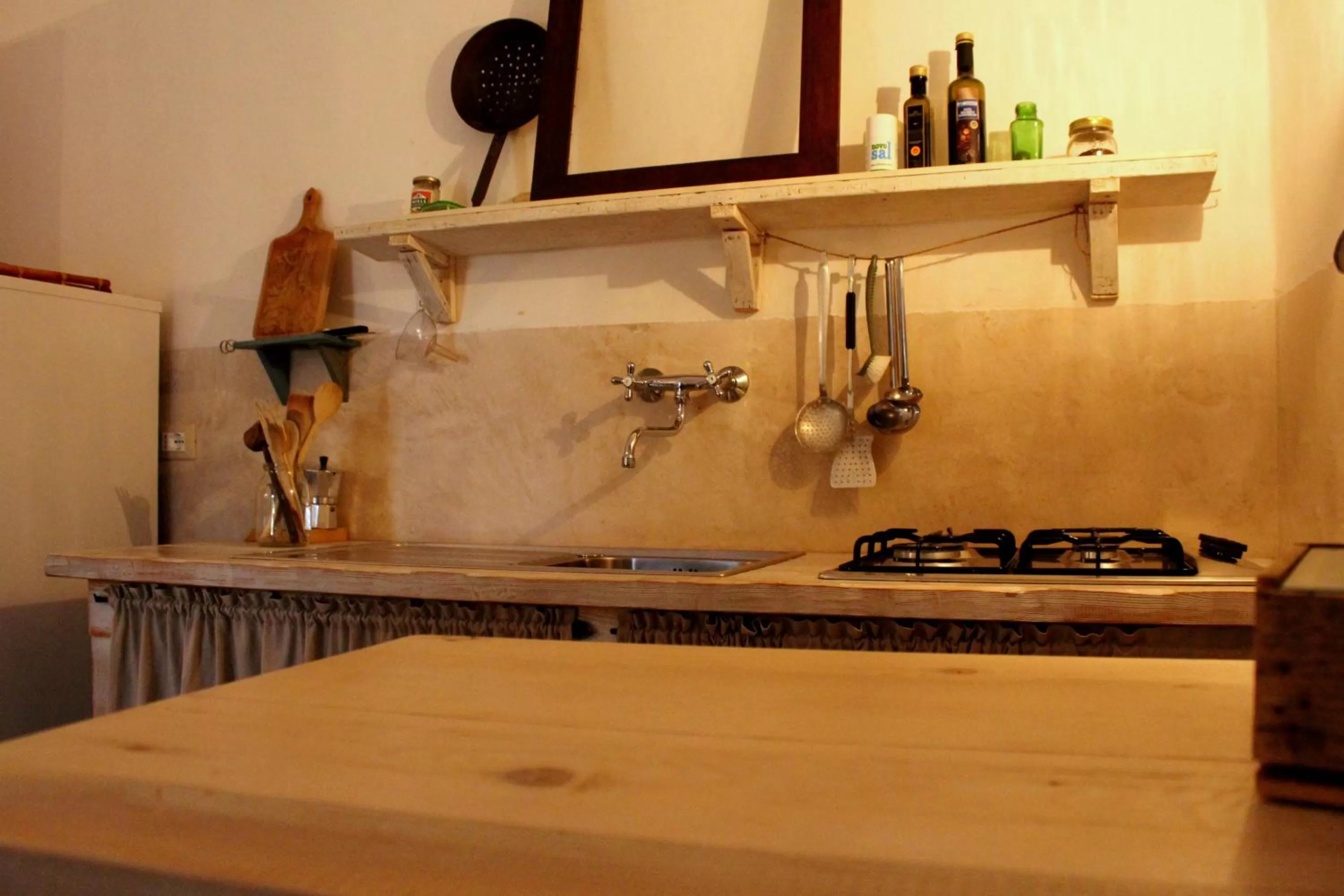 Kitchen or kitchenette, Bathroom in B&B Giovannarolla Green House