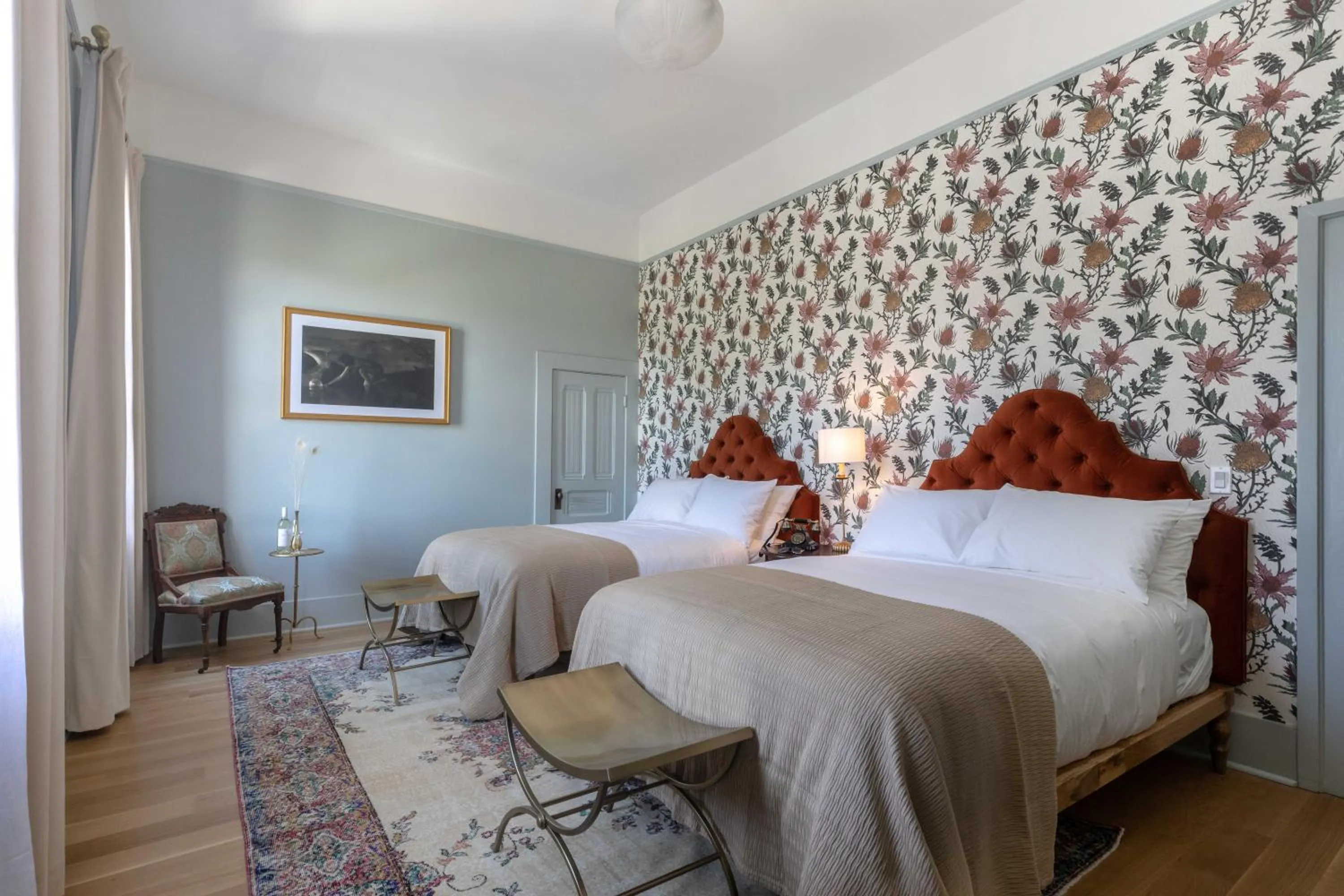 Bed in National Exchange Hotel