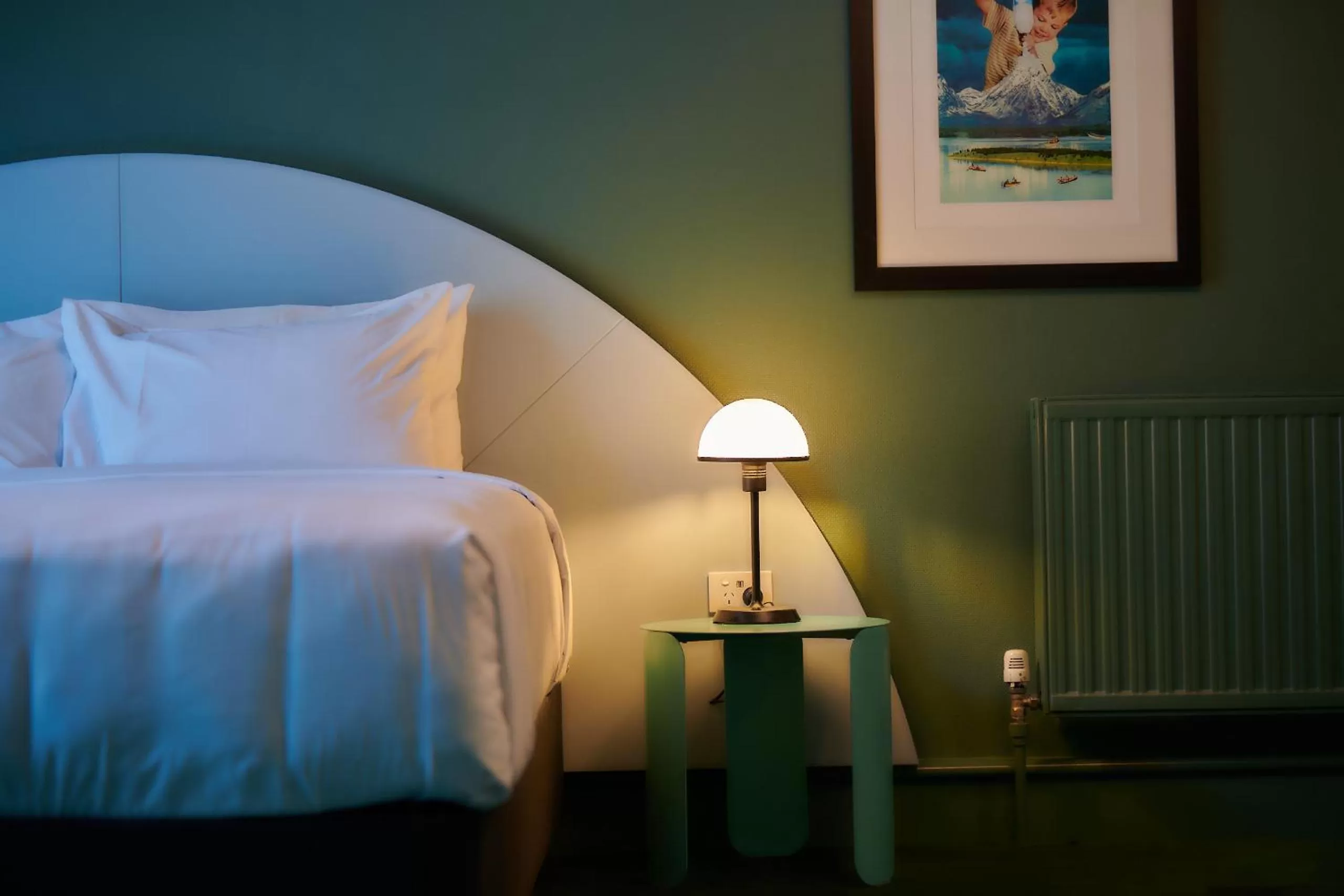 Bedroom, Bed in The Central Hotel Queenstown, A Naumi Chapter