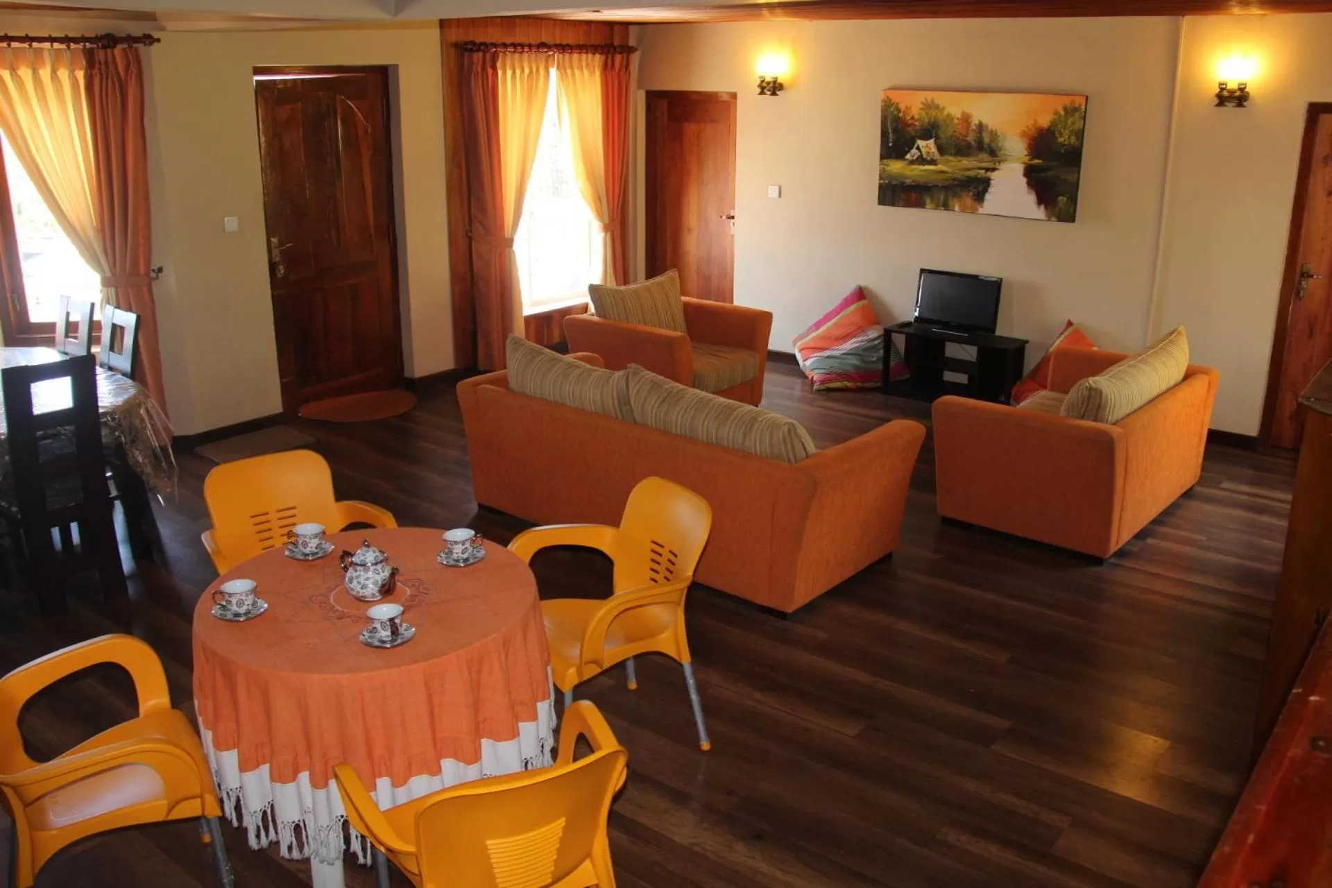 Restaurant/places to eat in Pigeons Nest