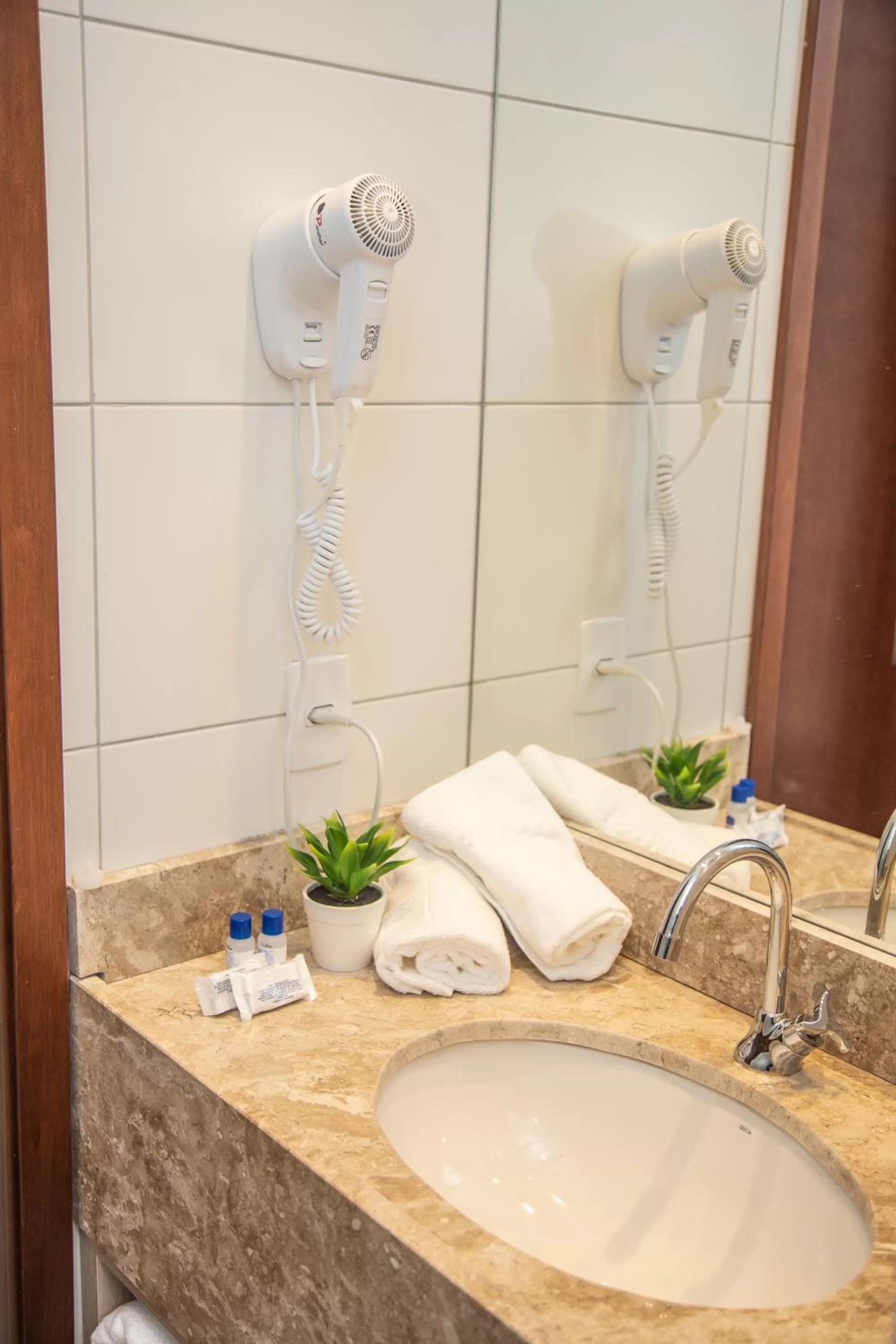 Bathroom in Aquidabã Praia Hotel