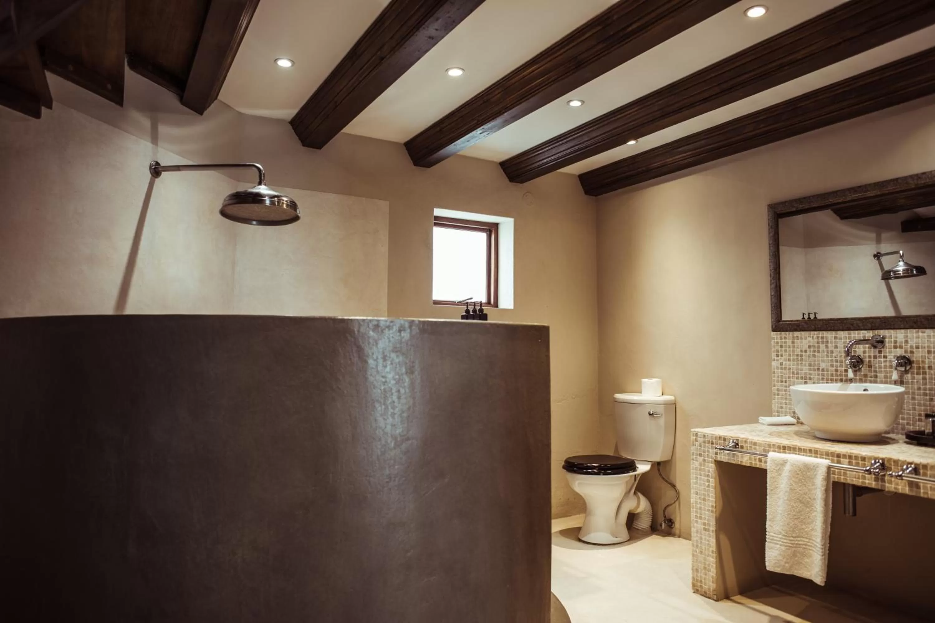 Bathroom in Iris Boutique Hotel