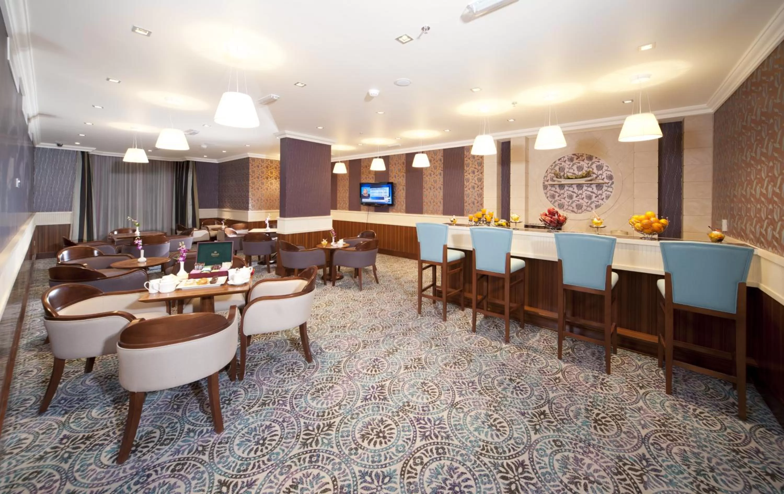 Business facilities in City Seasons Al Hamra Hotel