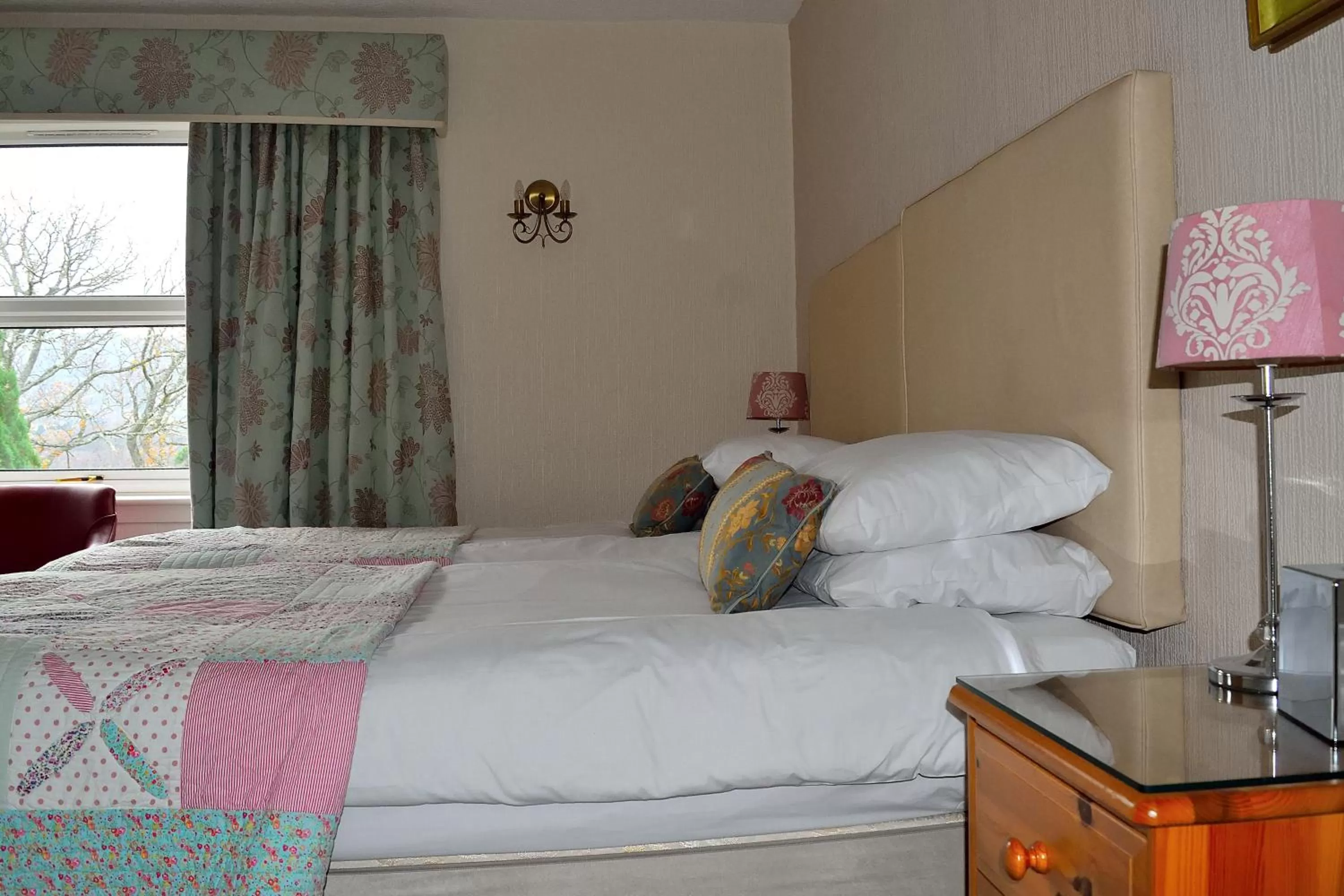 Bed in Ardvane Bed & Breakfast