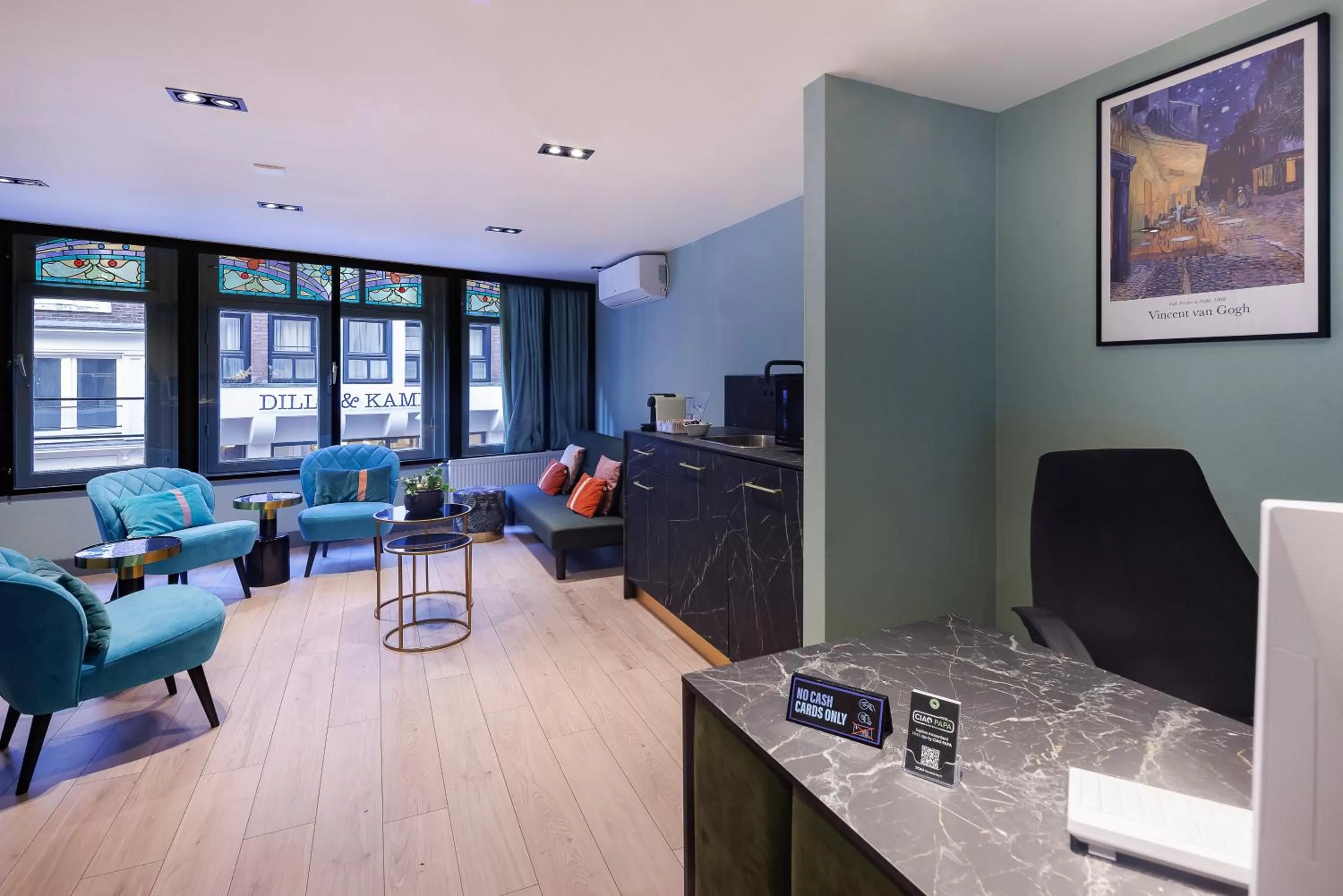 Lobby or reception in Ciao Papa Hotel Amsterdam Central Station