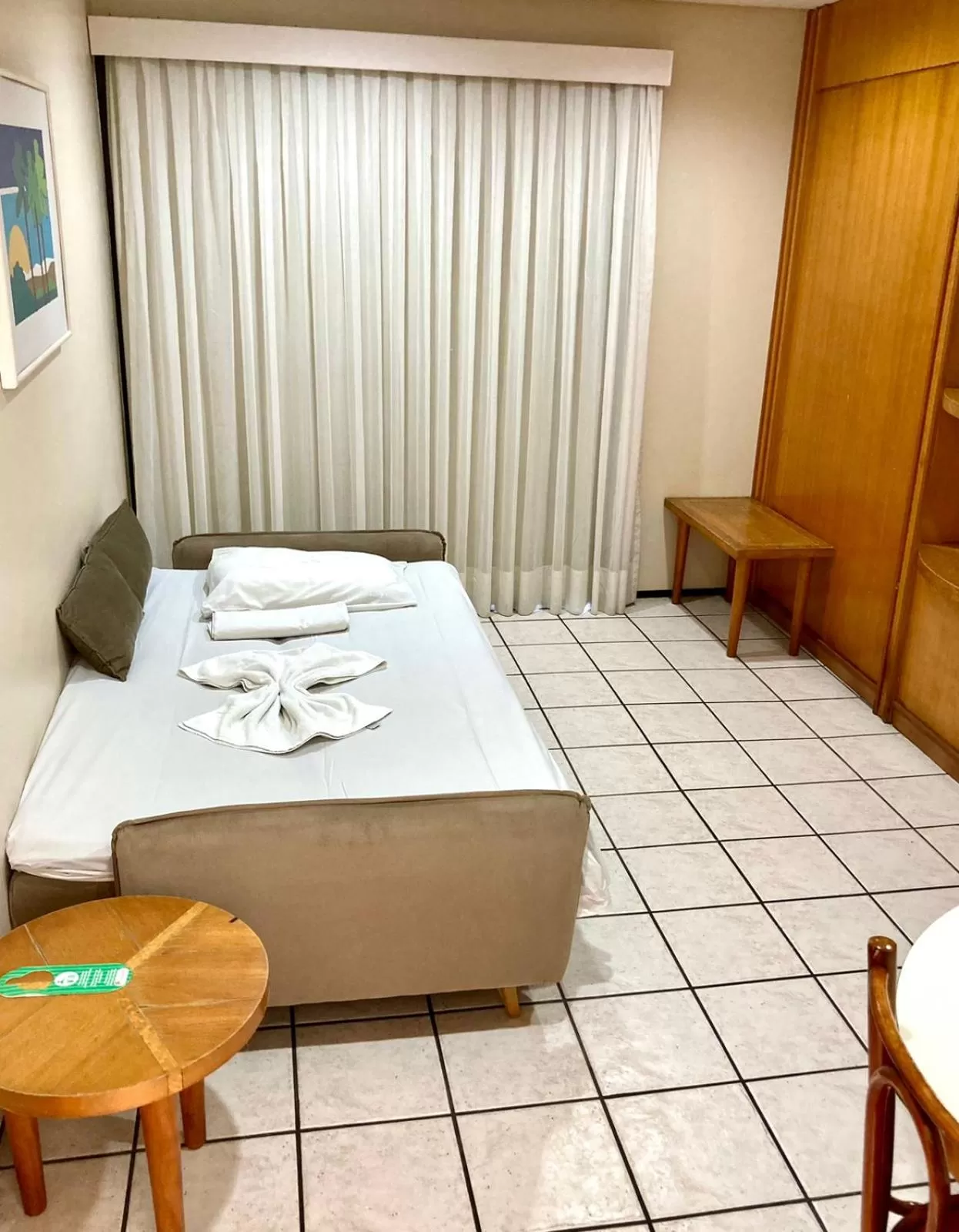 Bed in Hotel Flat Classic