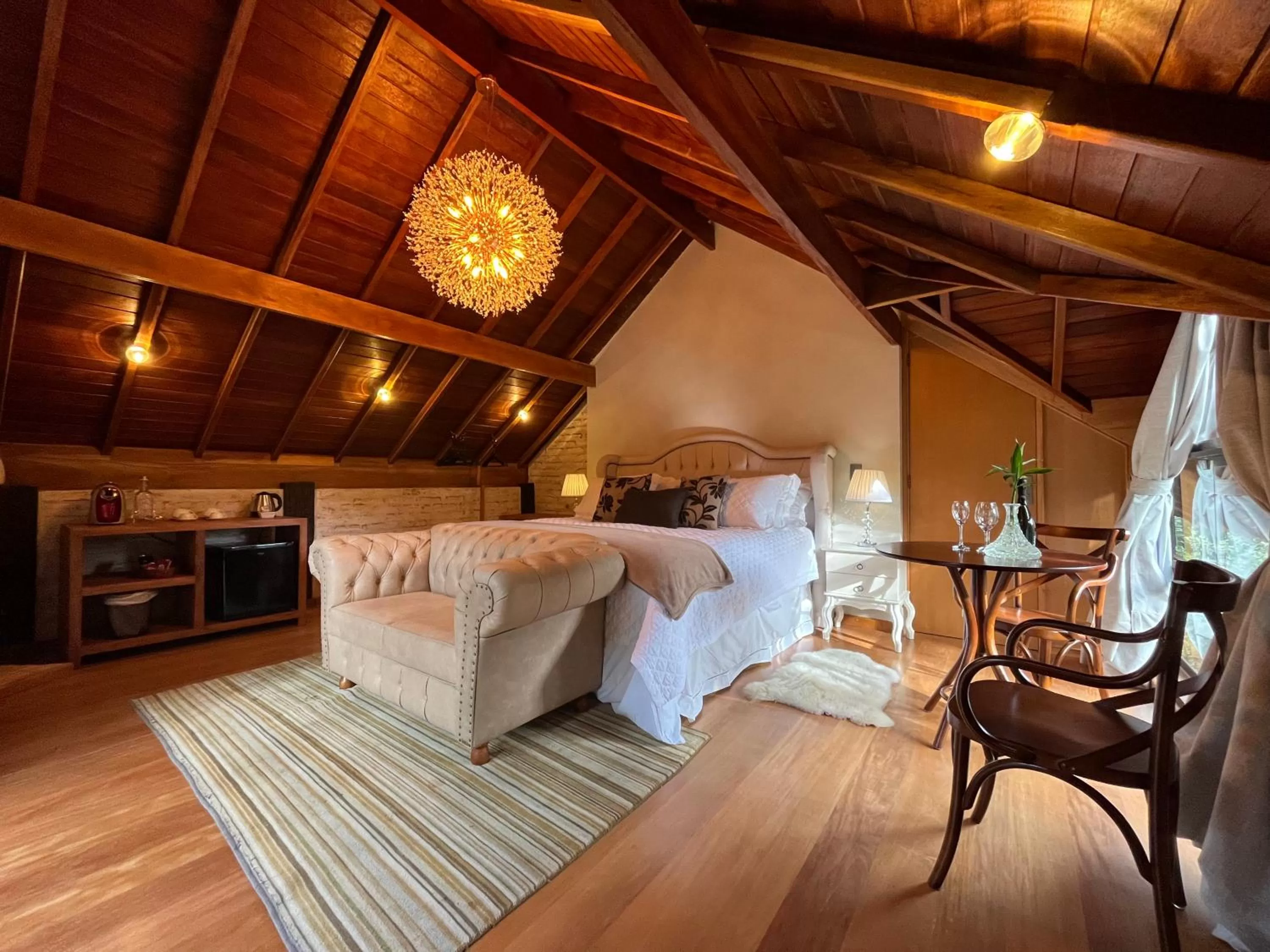 Photo of the whole room, Bed in Pousada Dona Bendita