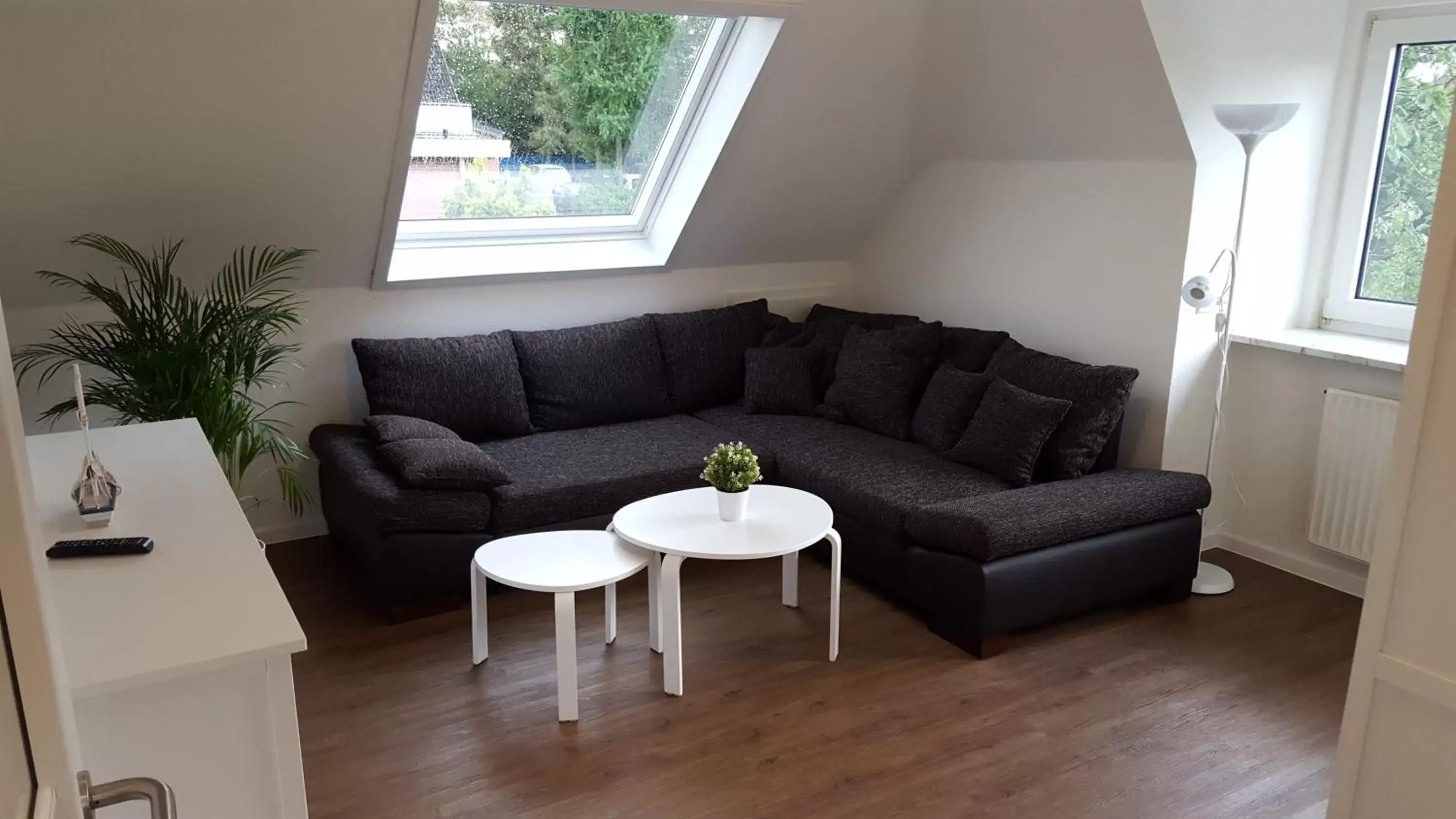 Comfort Apartment with Balcony or Terrace in Hotel Dorfkrug Büsum Comfort Apartment with Balcony or Terrace in Hotel Dorfkrug Büsum