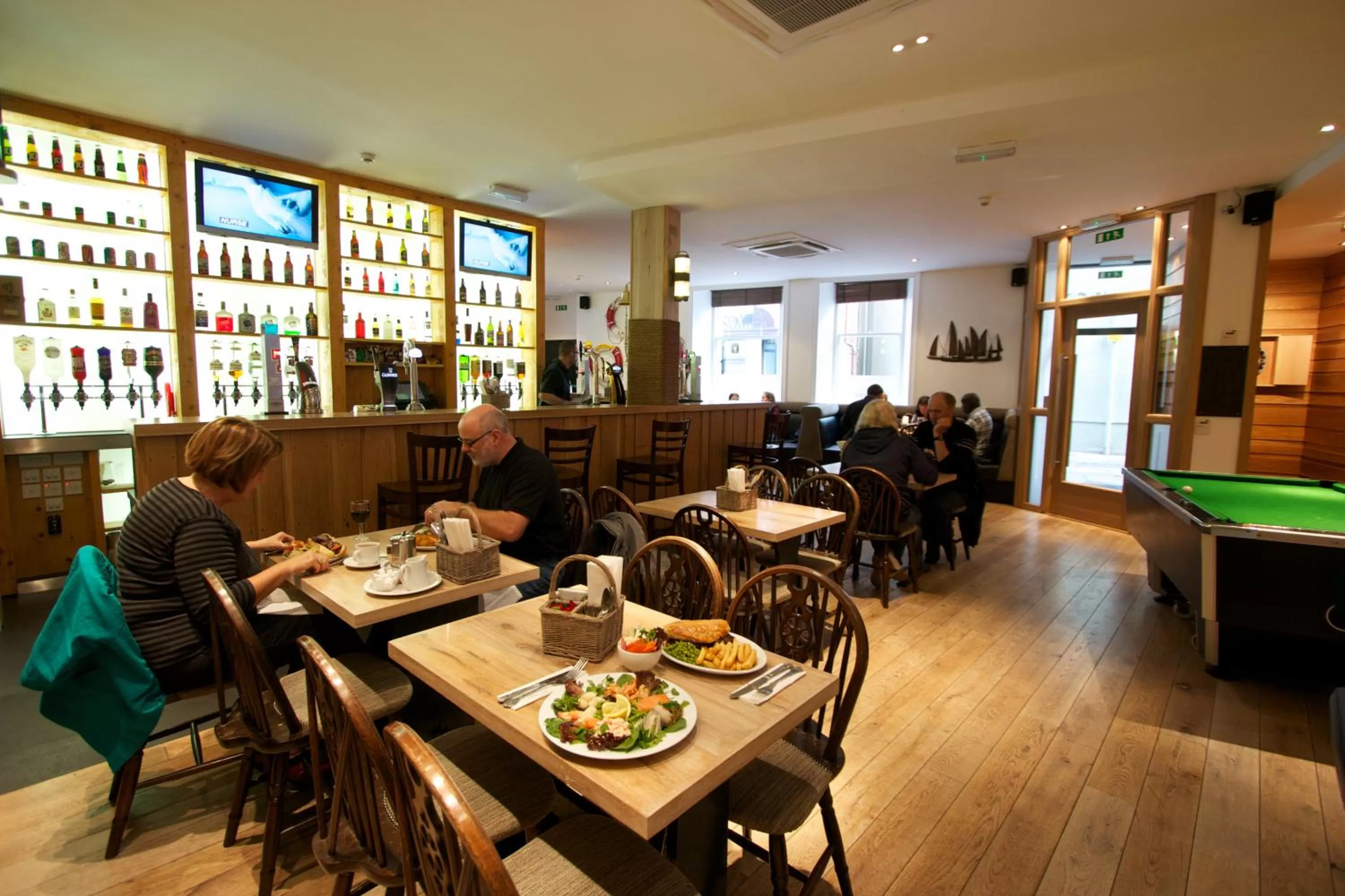 Lounge or bar in The Kirkwall Hotel