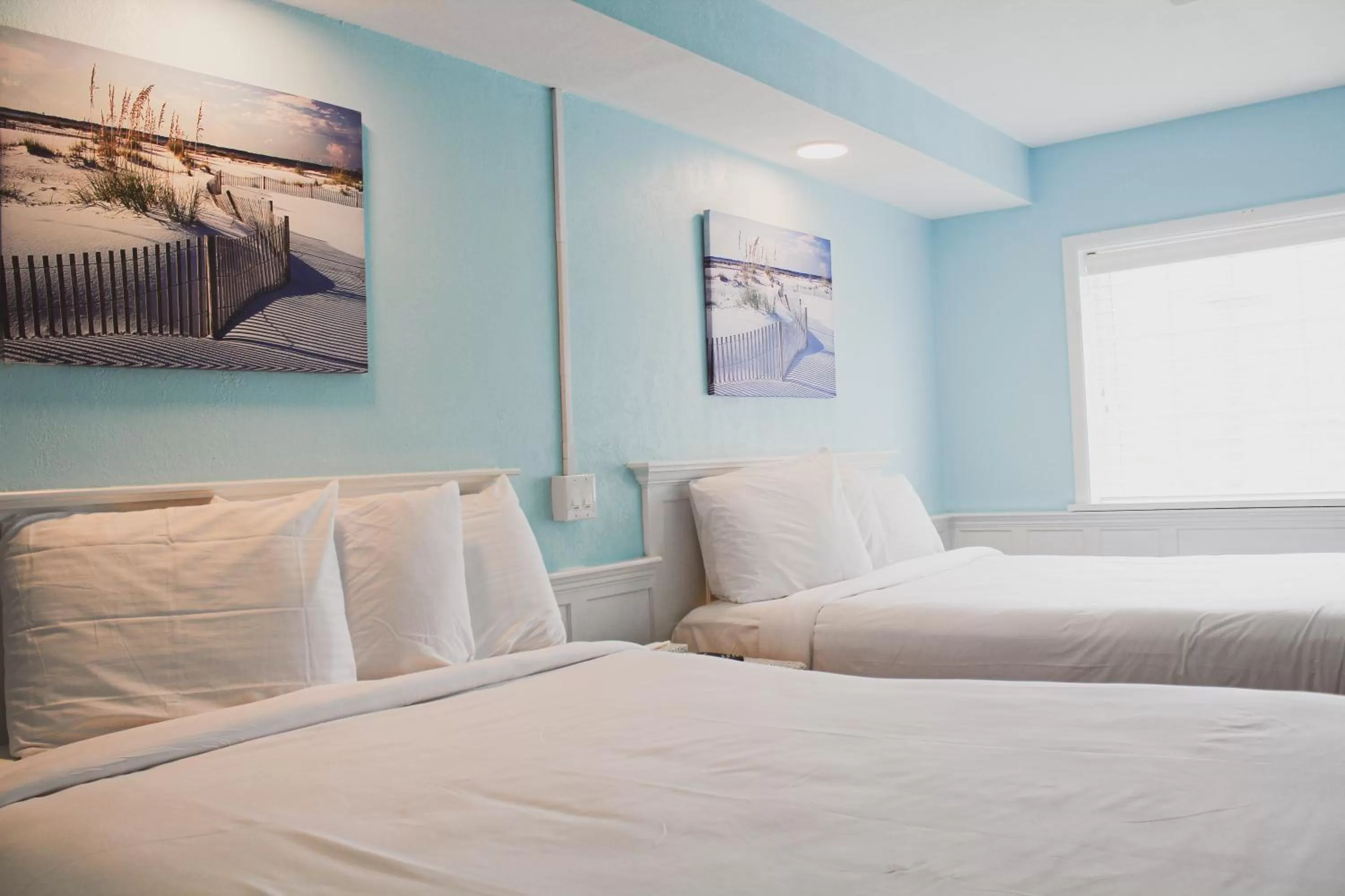 Two Room Efficiency in Saratoga Resort