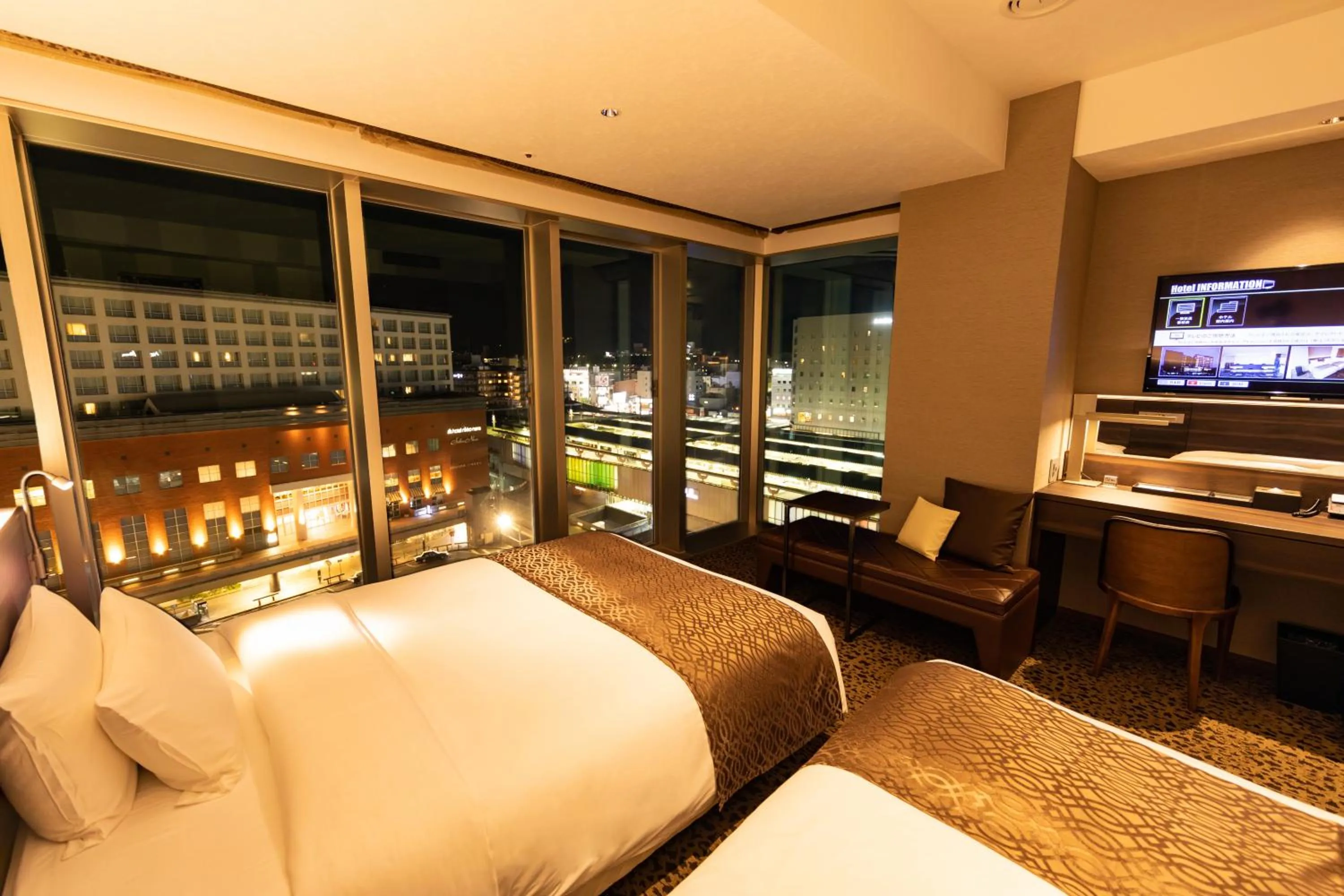 Night in Piazza Hotel Nara