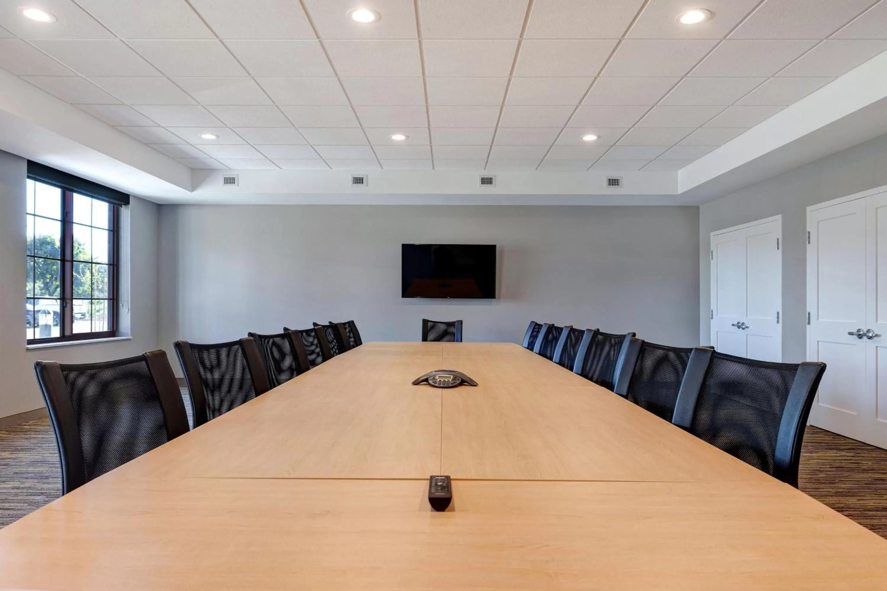 Meeting/conference room in TownePlace Suites by Marriott San Luis Obispo