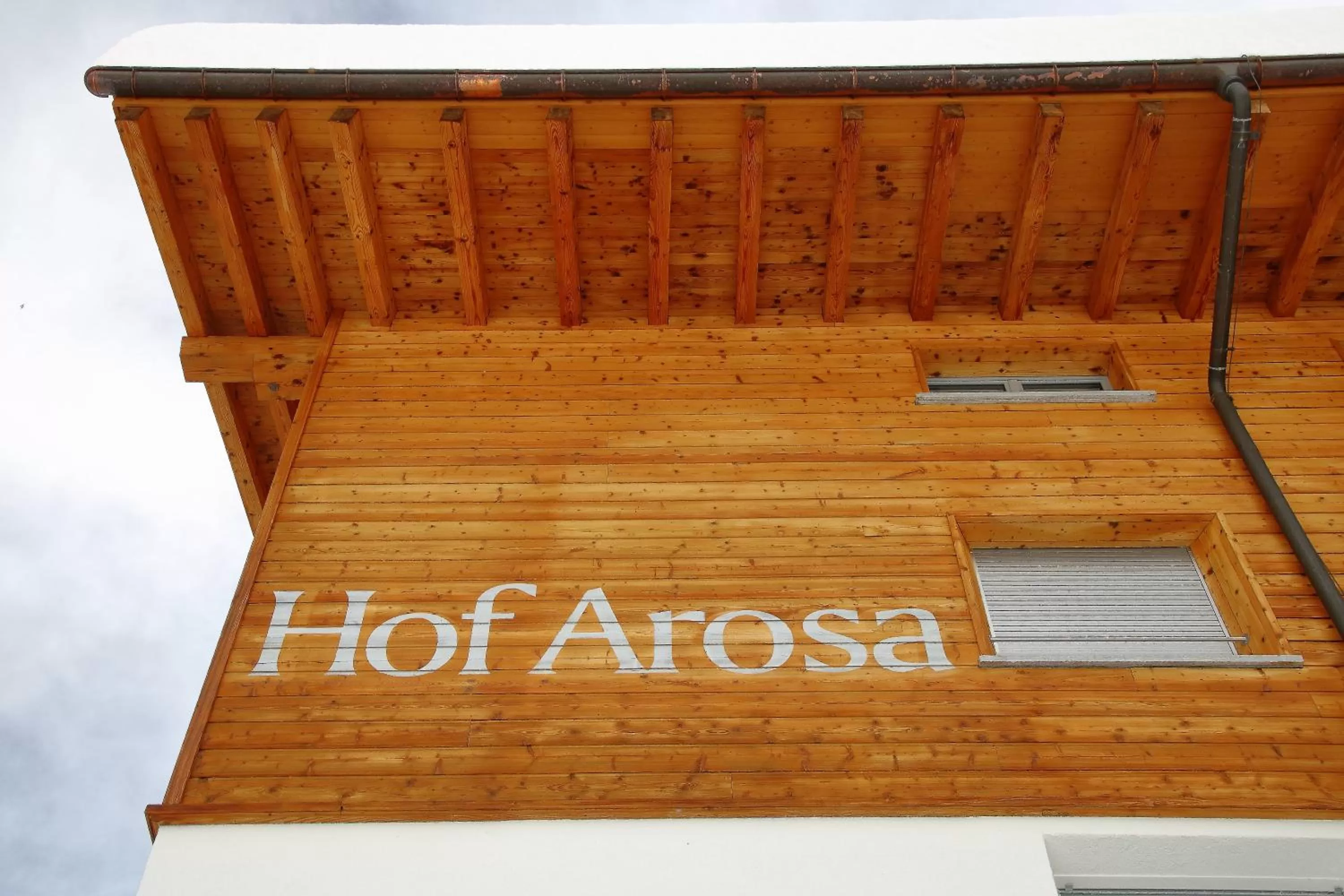 Property building in Hof Arosa