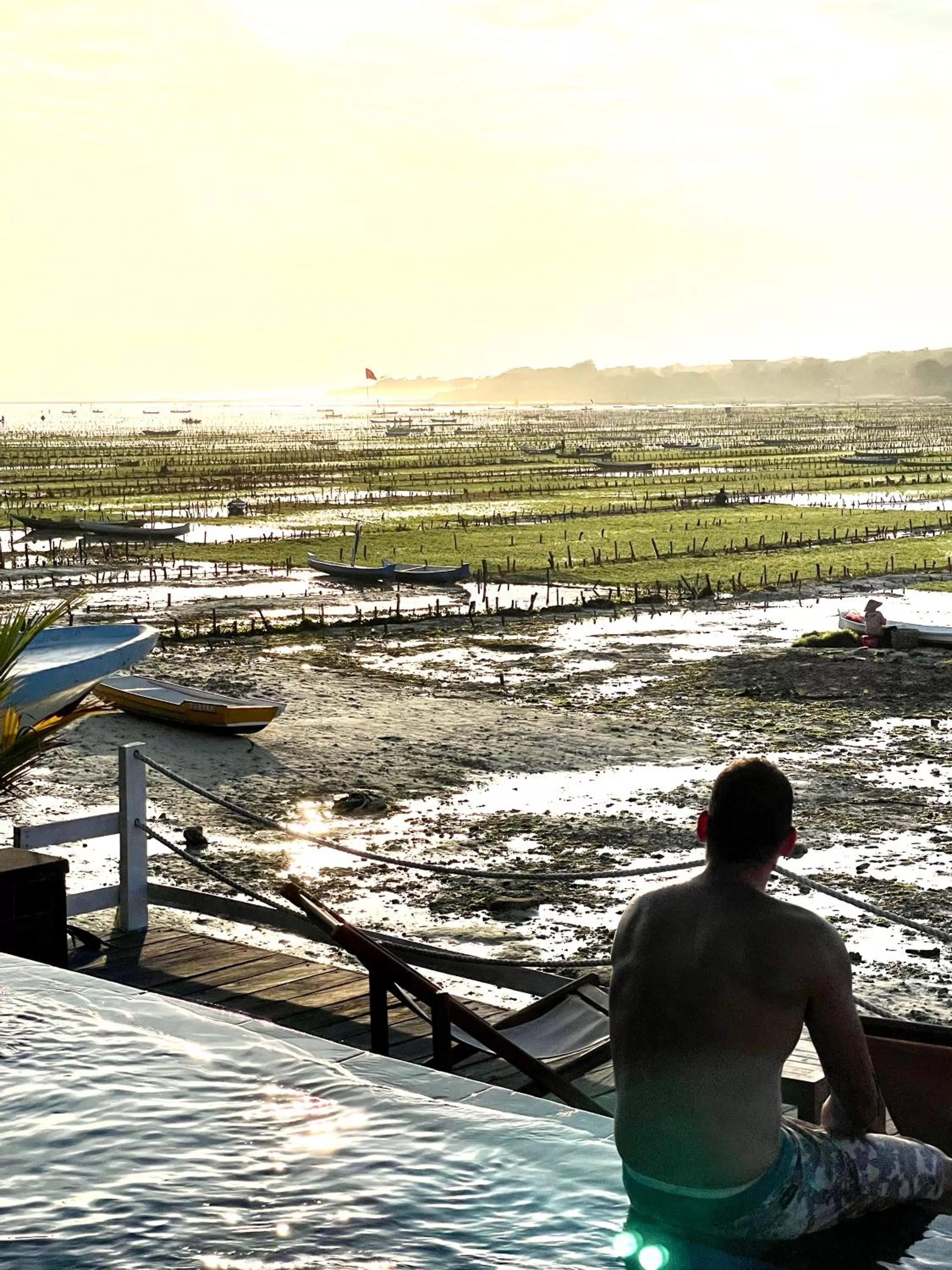Beach in Aurora Beach View
