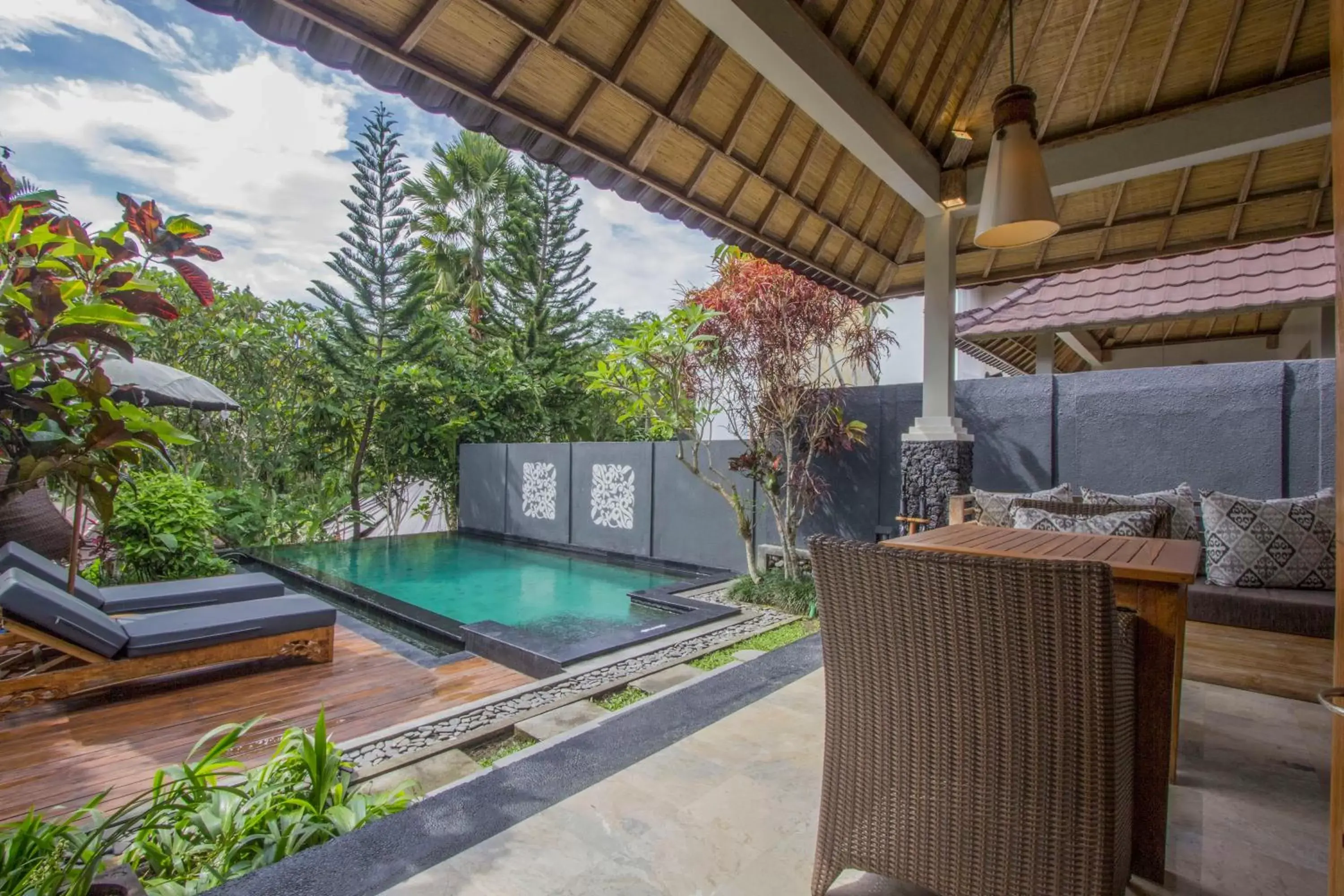 One-Bedroom Villa with Private Pool in KajaNe Mua at Ubud Bali One-Bedroom Villa with Private Pool in KajaNe Mua at Ubud Bali