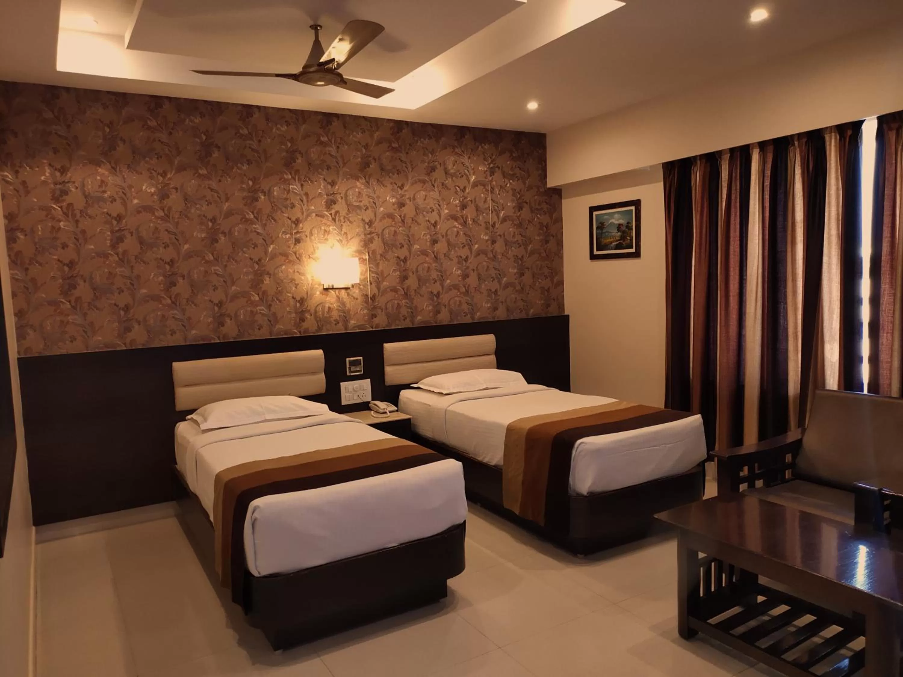 cot, Bed in Hotel Deepam