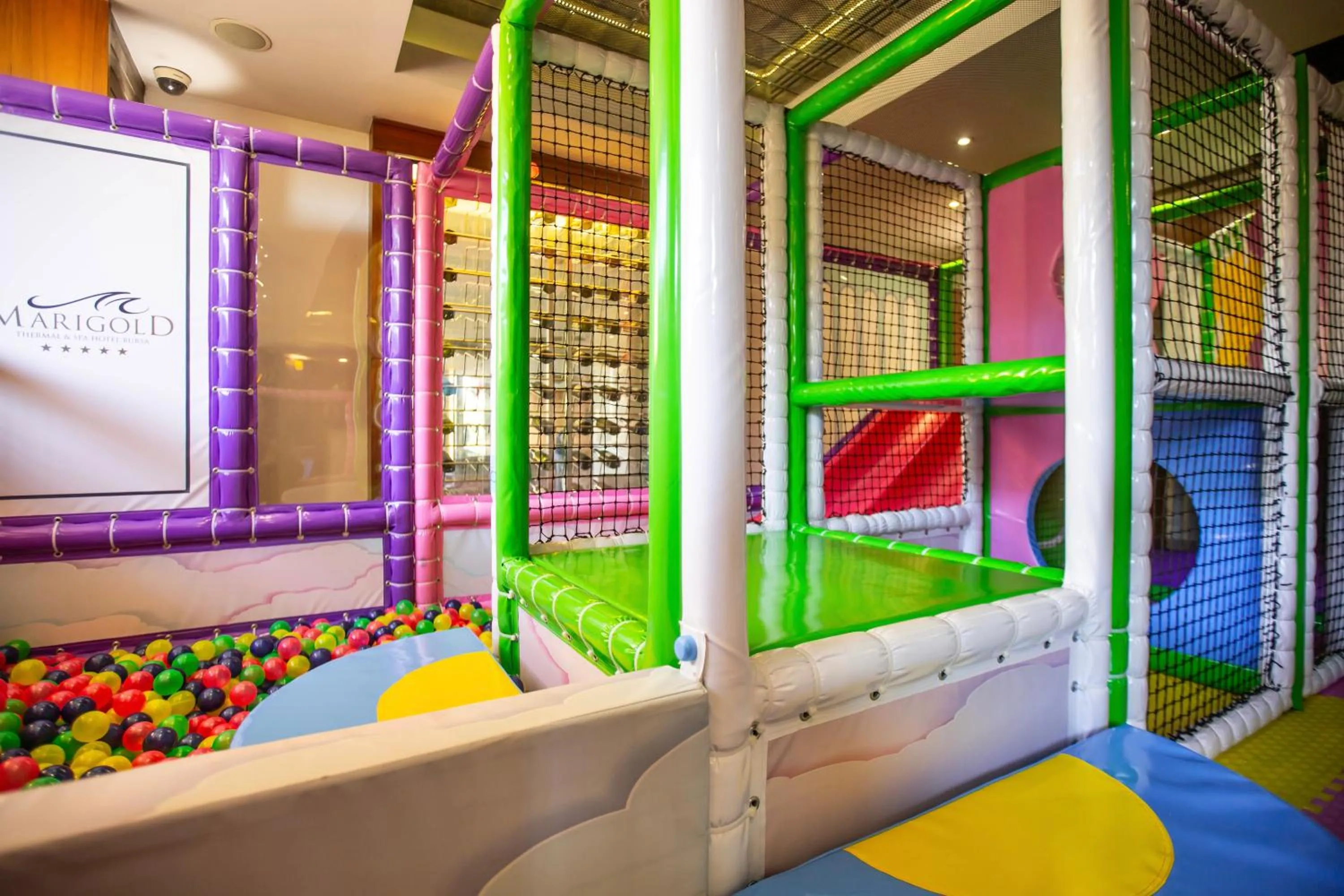 children in Marigold Thermal & Spa Hotel Bursa