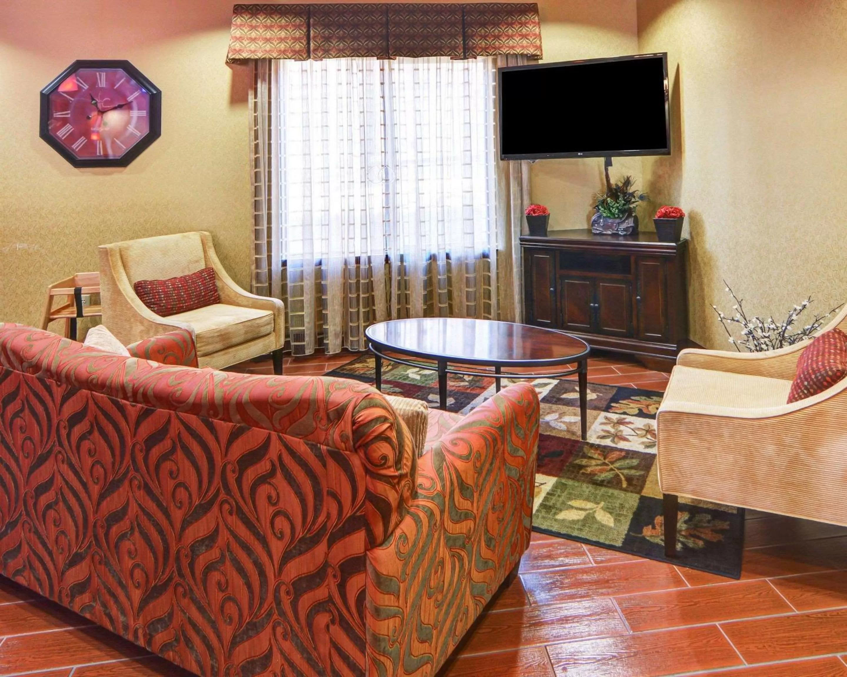 Restaurant/places to eat in Comfort Suites Lake Worth