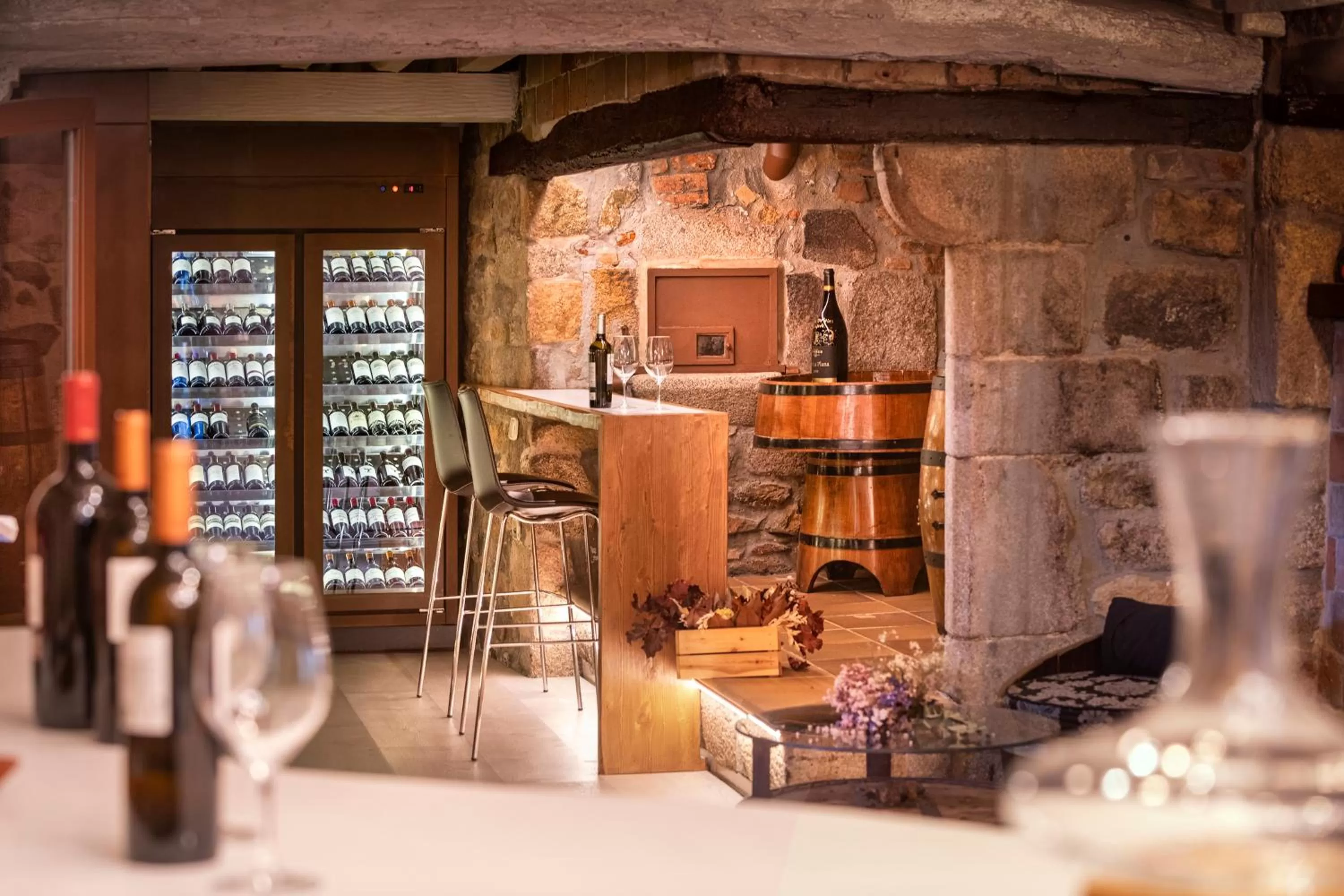 Restaurant/places to eat in Mas Tapiolas