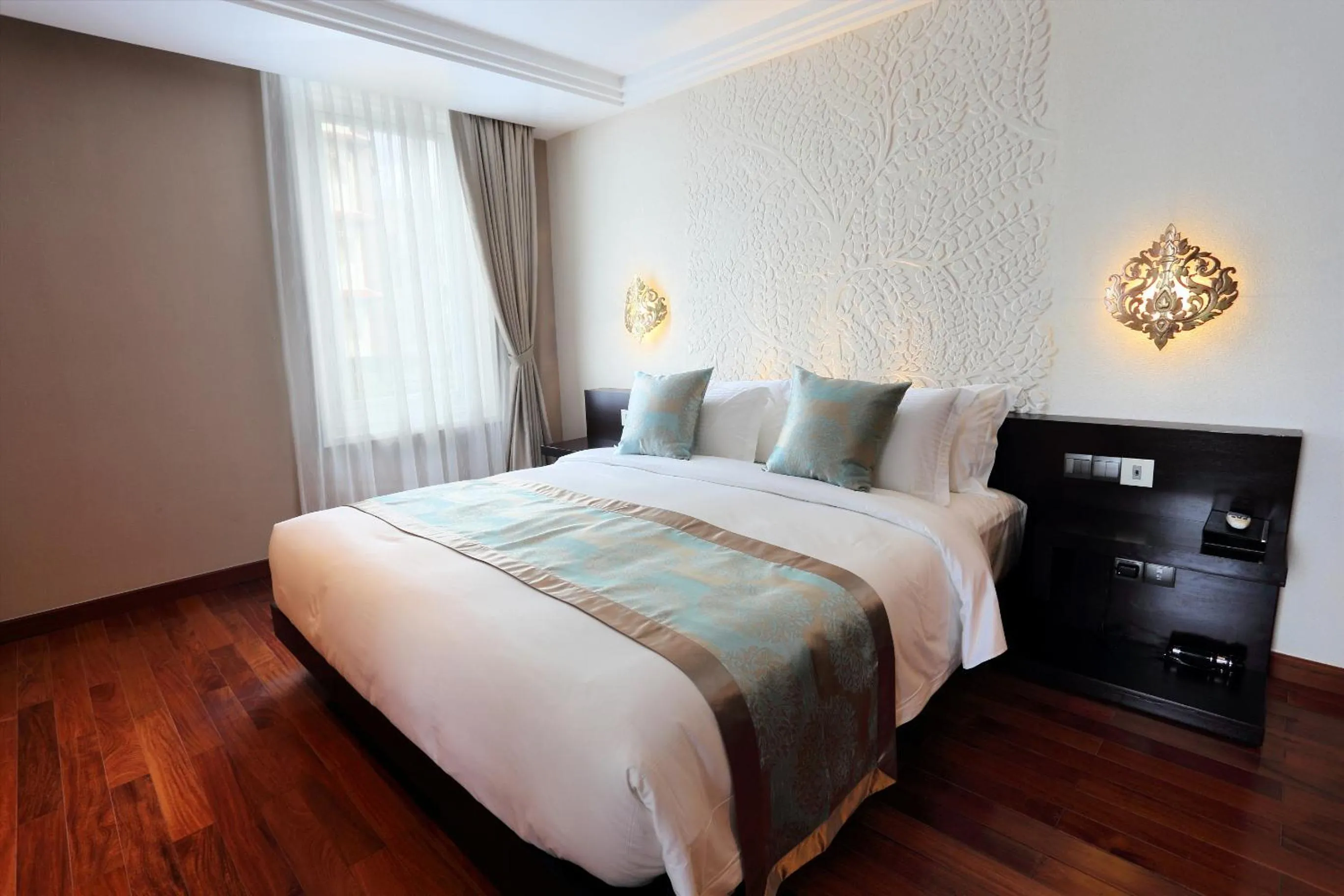 City Petite King Room in Arunreas Hotel